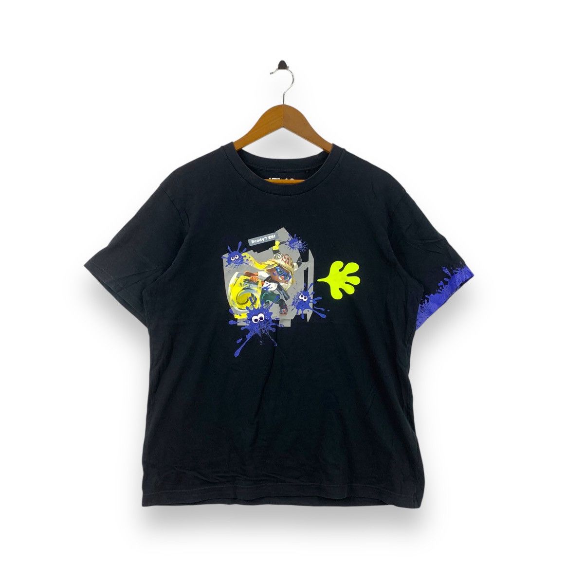 Uniqlo SPLATOON 3 x UNIQLO NINTENDO GAME Mobile Tee Shirt Size US L / EU 52-54 / 3 - 1 Thumbnail