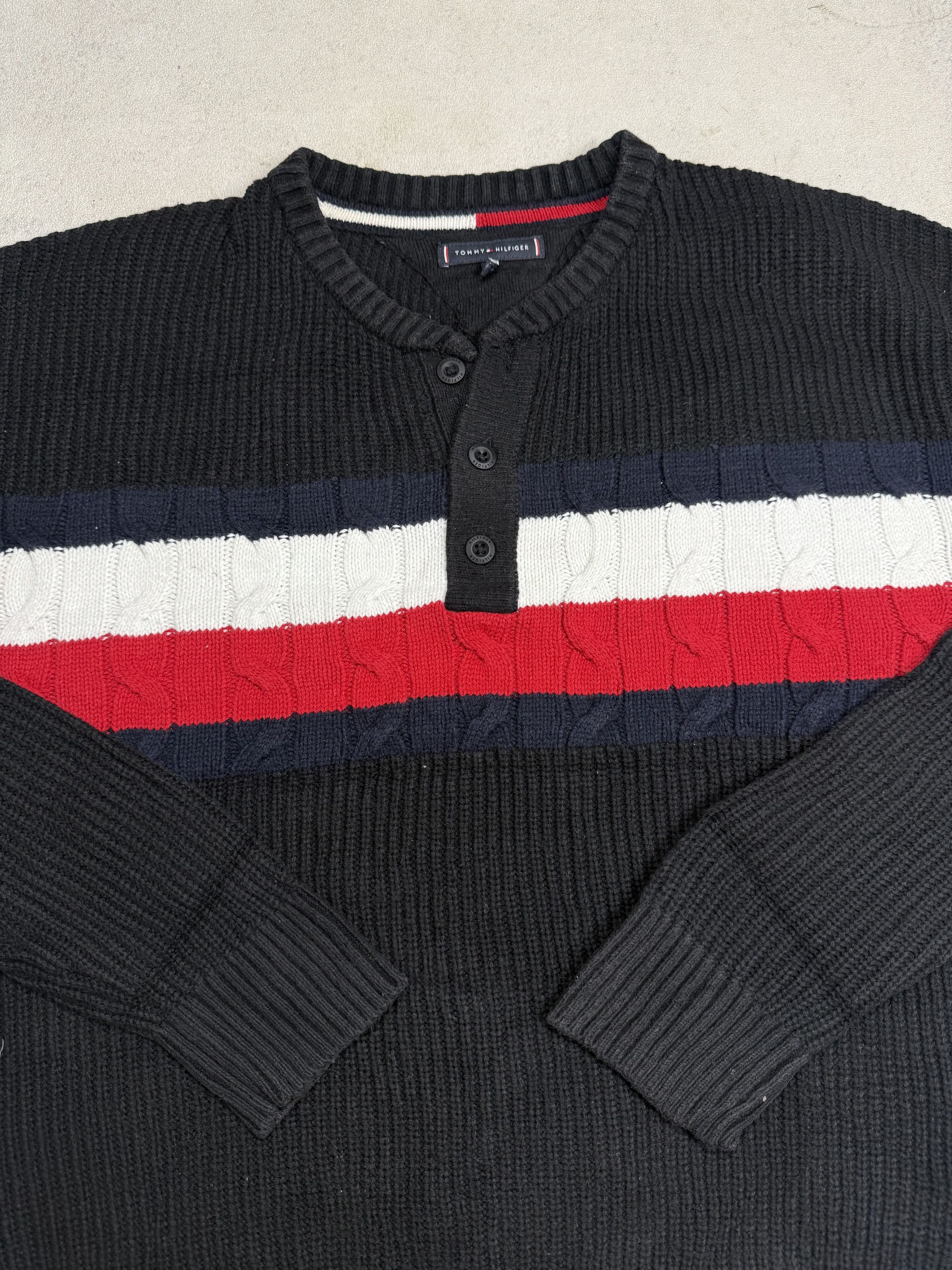 Tommy Hilfiger Tommy Hilfiger Knit Sweater Button Size S / US 4 / IT 40 - 2 Thumbnail