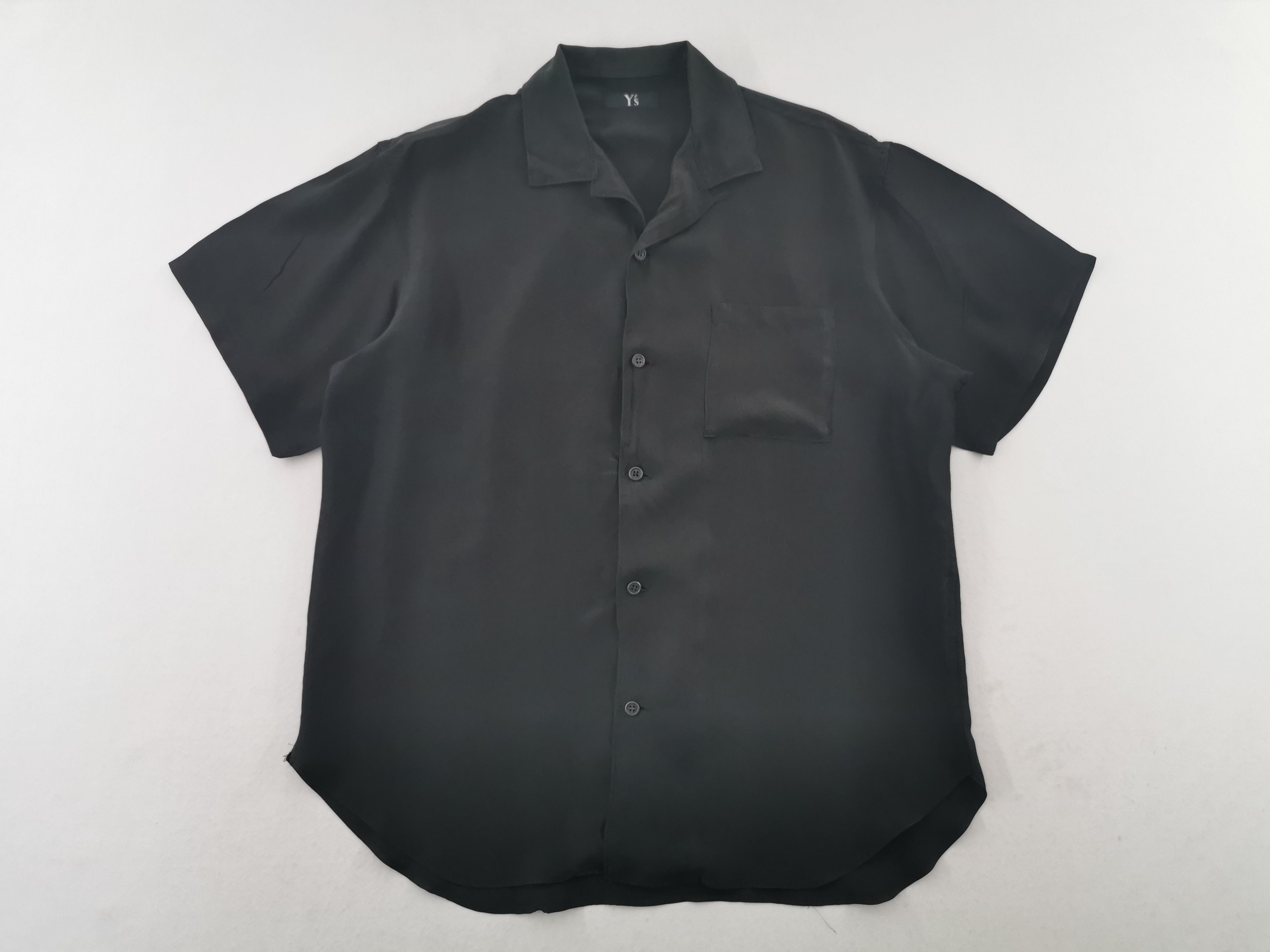 Yohji Yamamoto Yohji Yamamoto Rayon Button Shirt Size M Size M / US 6-8 / IT 42-44 - 1 Thumbnail