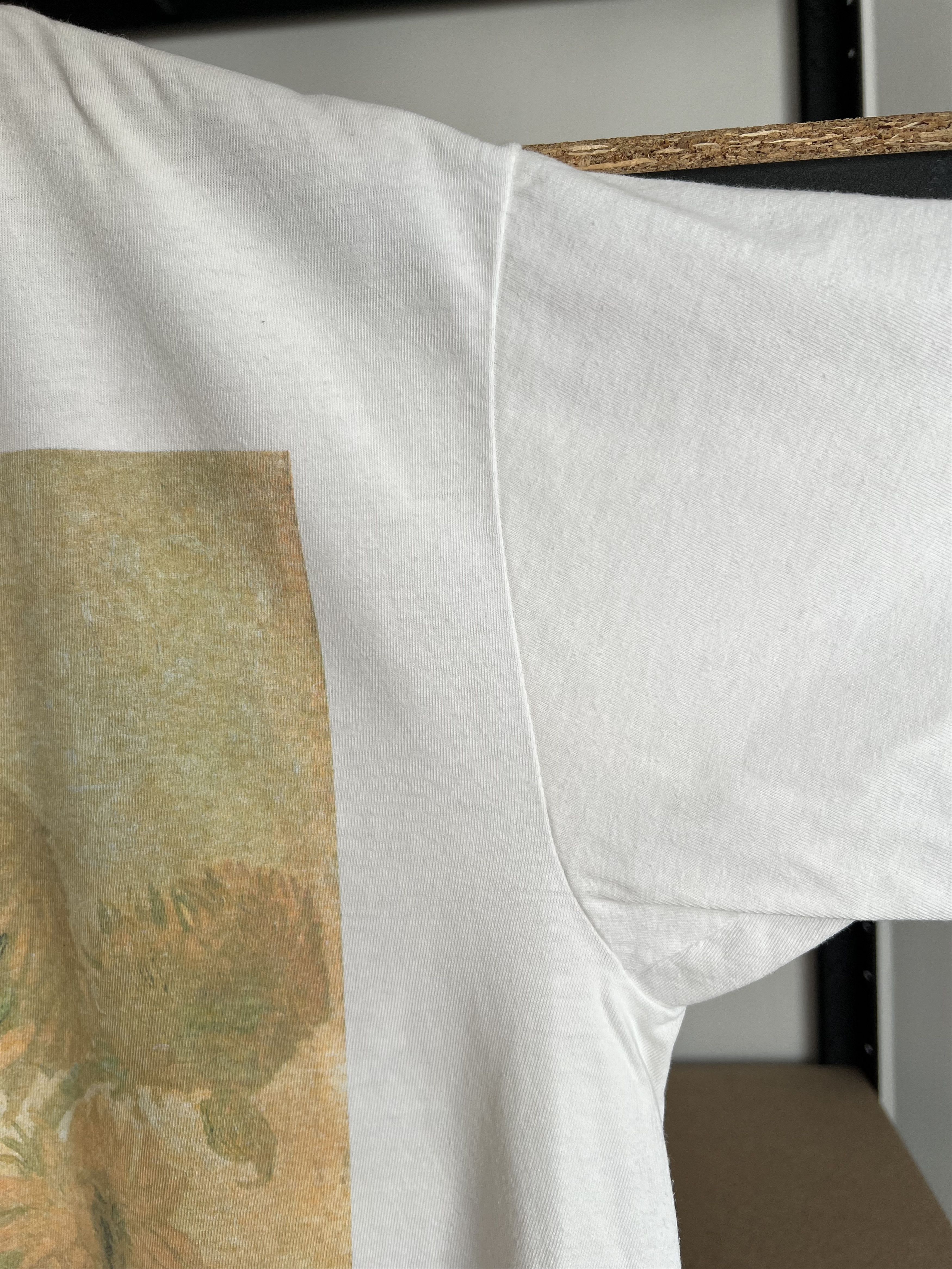 Arts & Science Vintage 90s Vincent van Gogh Sunflowers 1888 White T-shirt Size US L / EU 52-54 / 3 - 9 Thumbnail