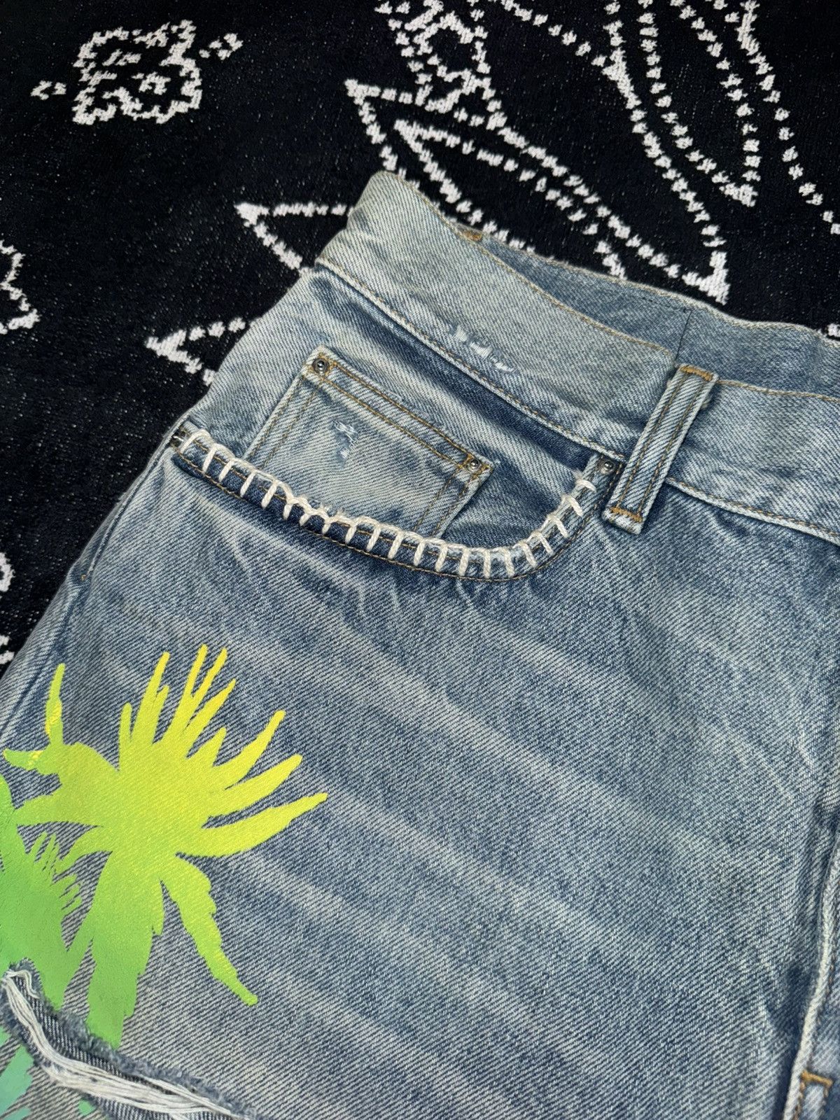 Amiri AMIRI ETERNAL HAPPINESS DENIM DISTRESSED SHORTS Size US 33 - 8 Thumbnail
