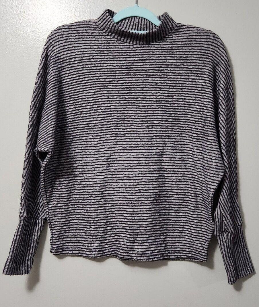 Designer Out From Under Amelia Striped Sweater Mockneck Small Blue Size S / US 4 / IT 40 - 2 Thumbnail