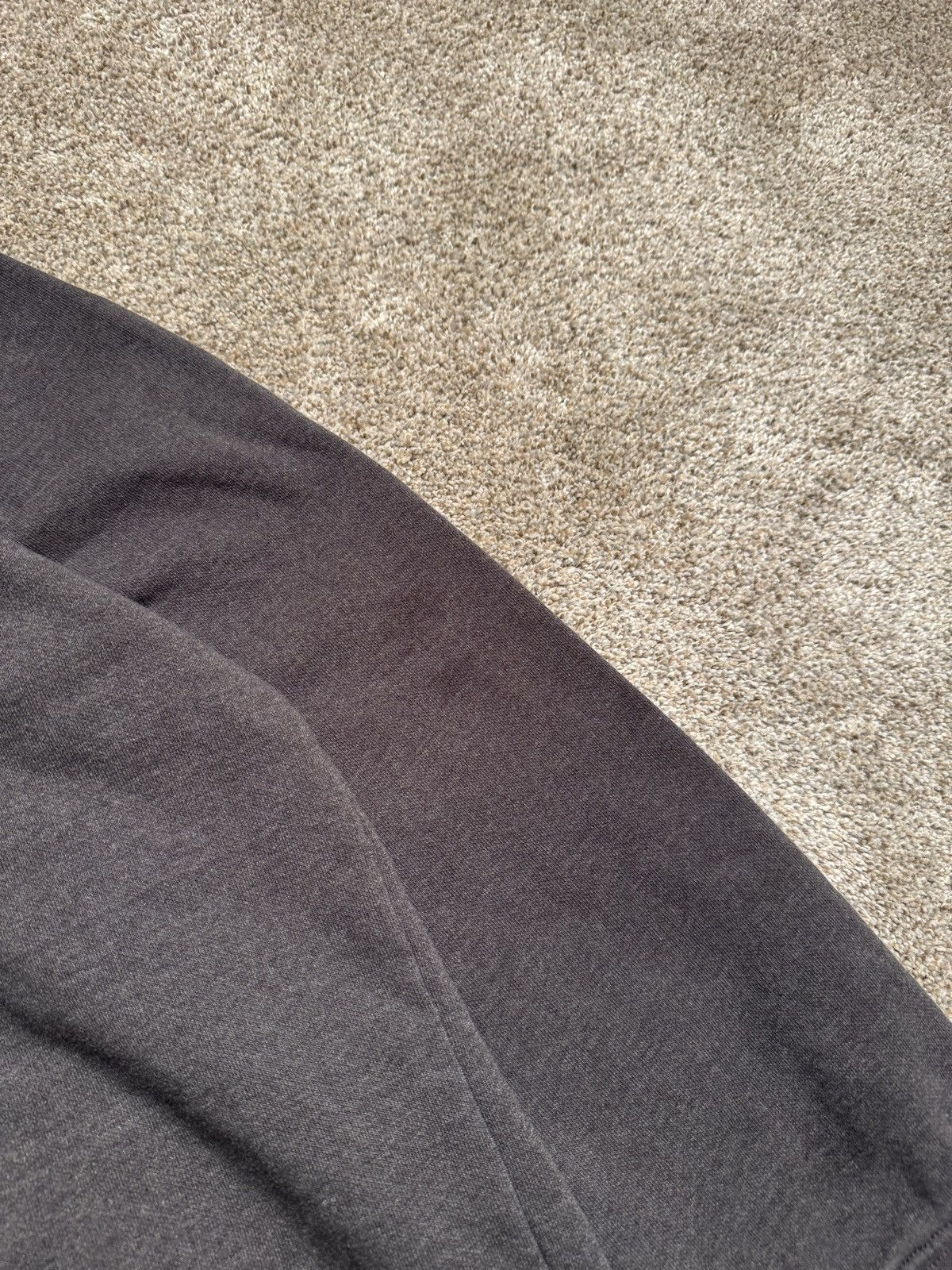 Carhartt CARHARTT LOOSE FIT “STONE GREY” CLASSIC SWEATSHIRT Size US XL / EU 56 / 4 - 3 Thumbnail