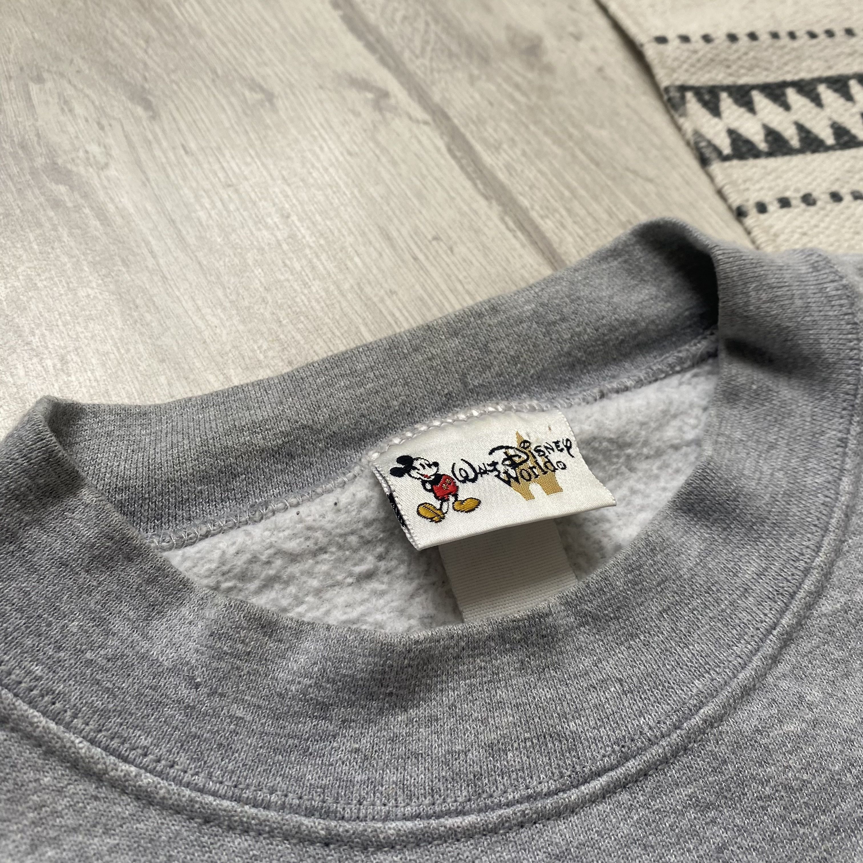 Disney 2001's Walt Disney World Mickey Mouse Sweatshirt Made USA Size US L / EU 52-54 / 3 - 7 Thumbnail