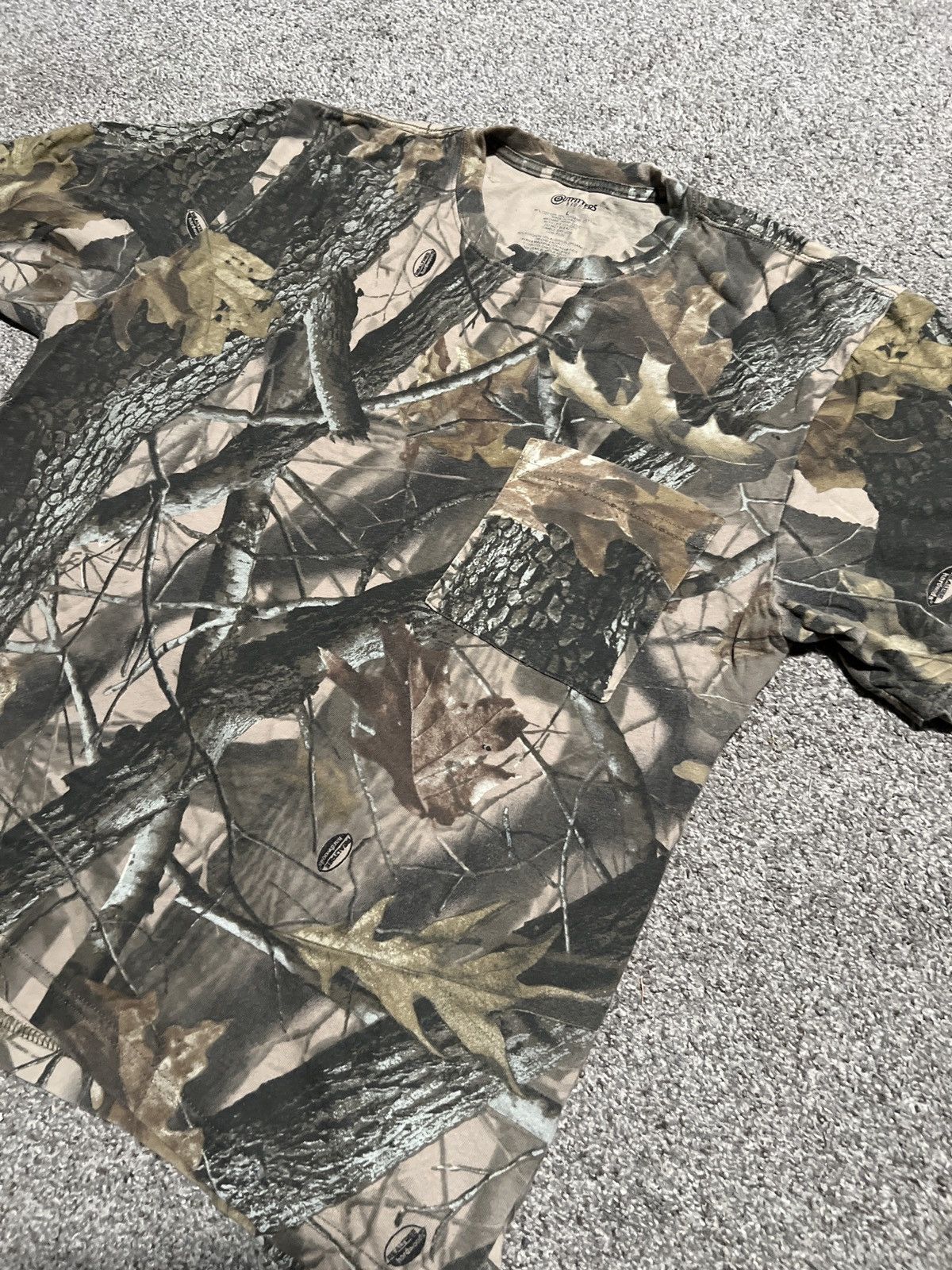Realtree Y2K Realtree Short Sleeve Pocket T-Shirt size L Size US L / EU 52-54 / 3 - 4 Thumbnail