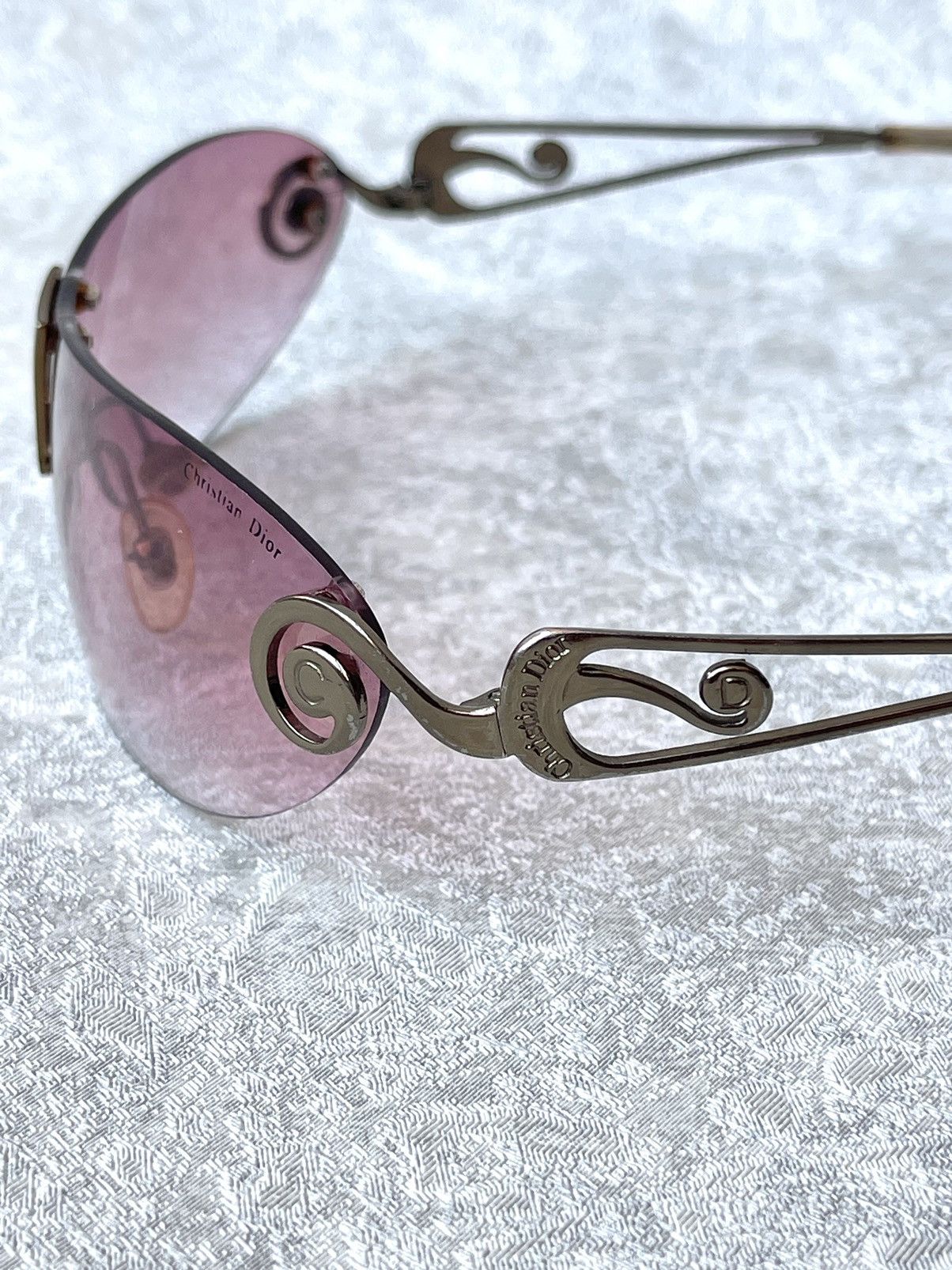 Dior 90s Archive Christian Dior Pink Shield Sunglasses Y2K Size ONE SIZE - 4 Thumbnail