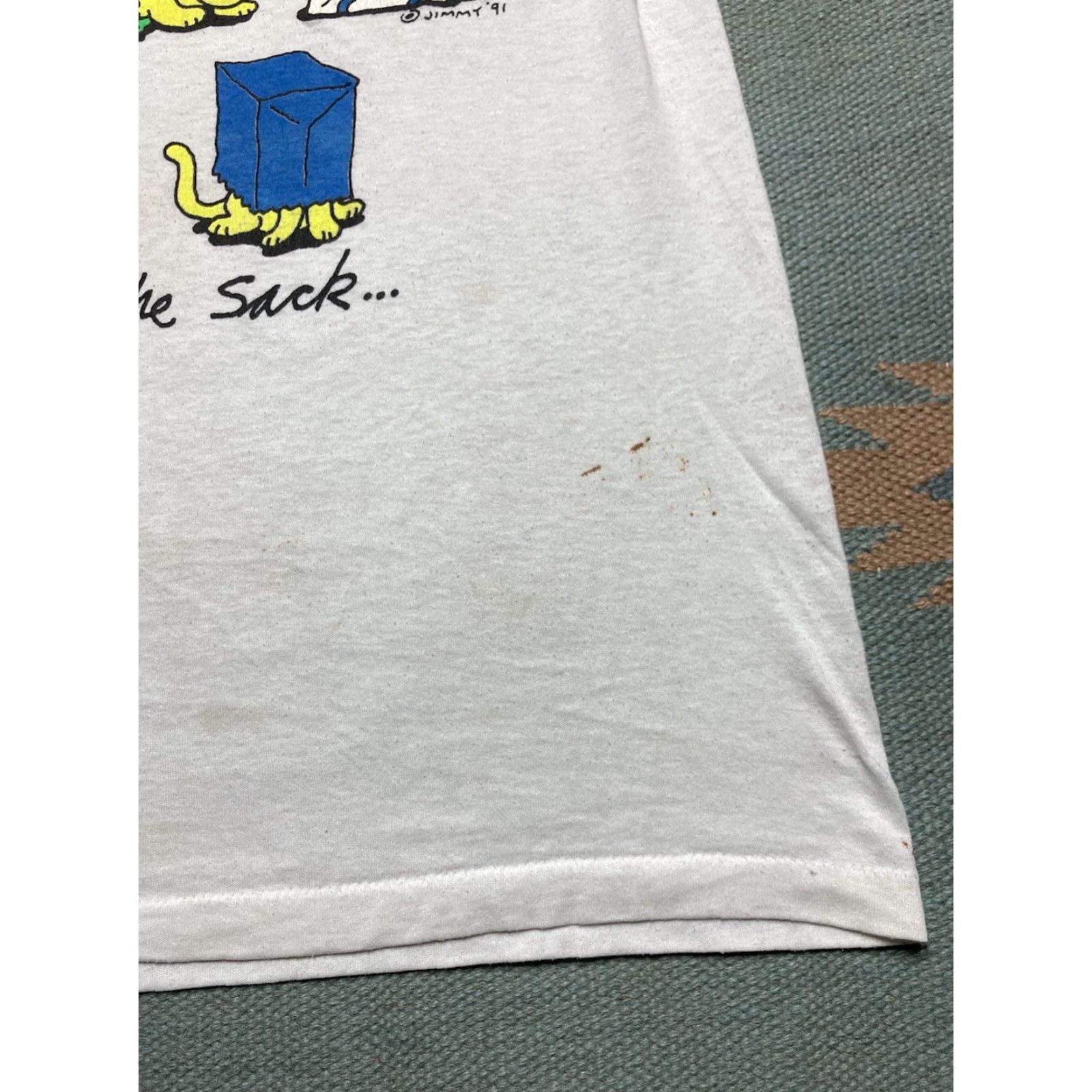 Vintage VINTAGE 90s graphic t shirt oversized sleep neon cats animal tee cute soft OSFA shirt Womens One Size White 90s Oversized Cats Size ONE SIZE - 2 Thumbnail