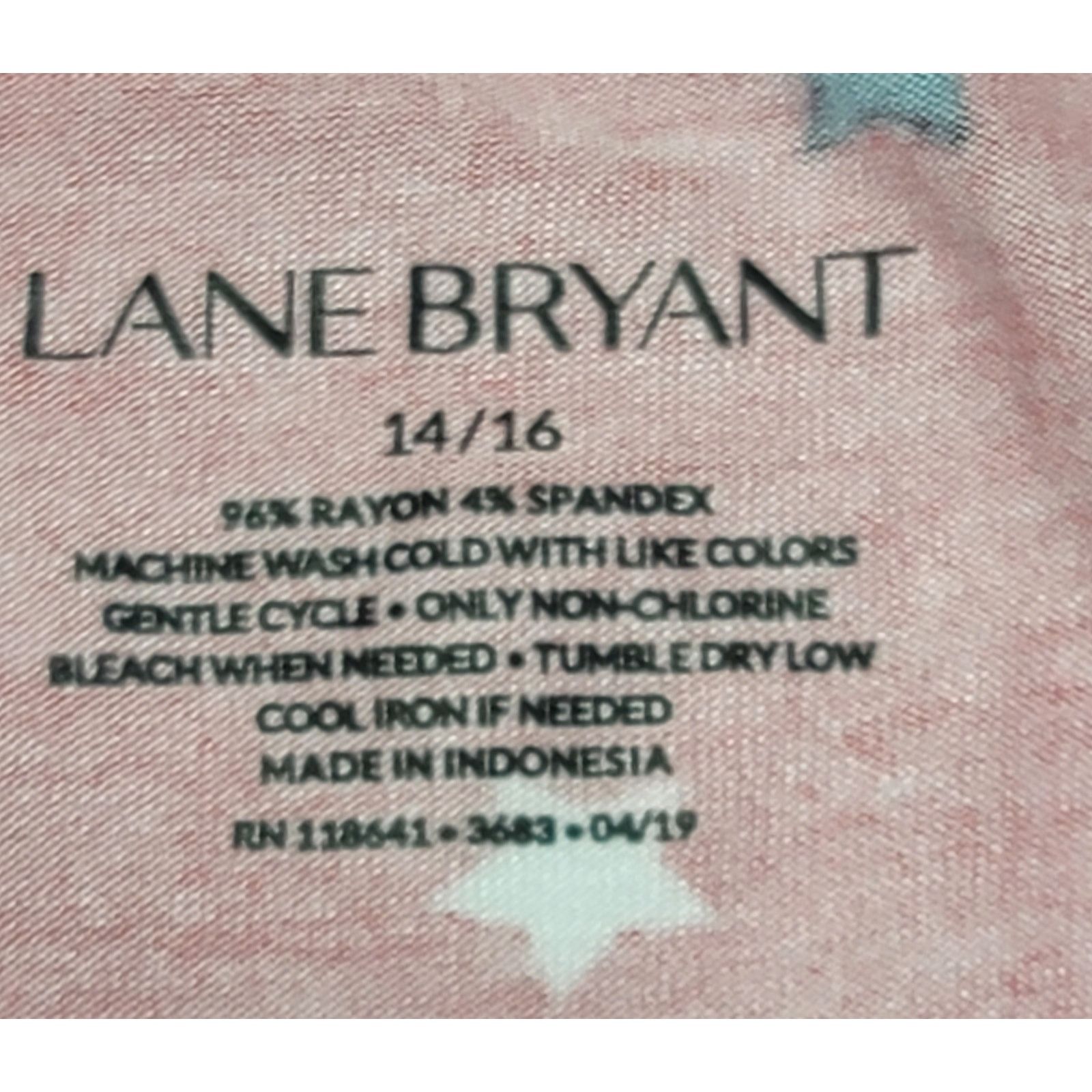Other Lane Bryant Red White Blue Star Print V Neck Tank Top 14 16 Size XL / US 12-14 / IT 48-50 - 4 Thumbnail