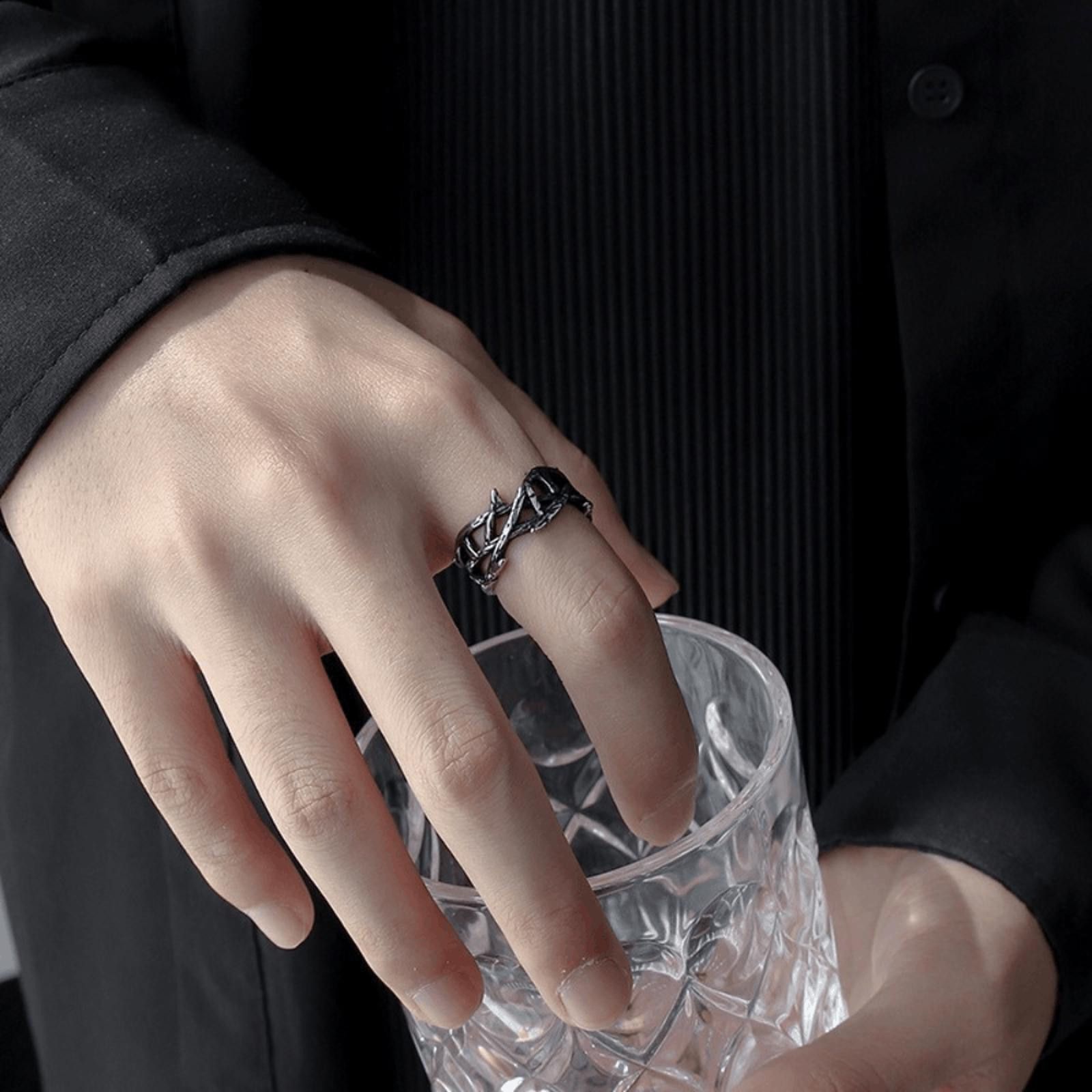 Jewelry Hollow Out Ring Size ONE SIZE - 2 Thumbnail