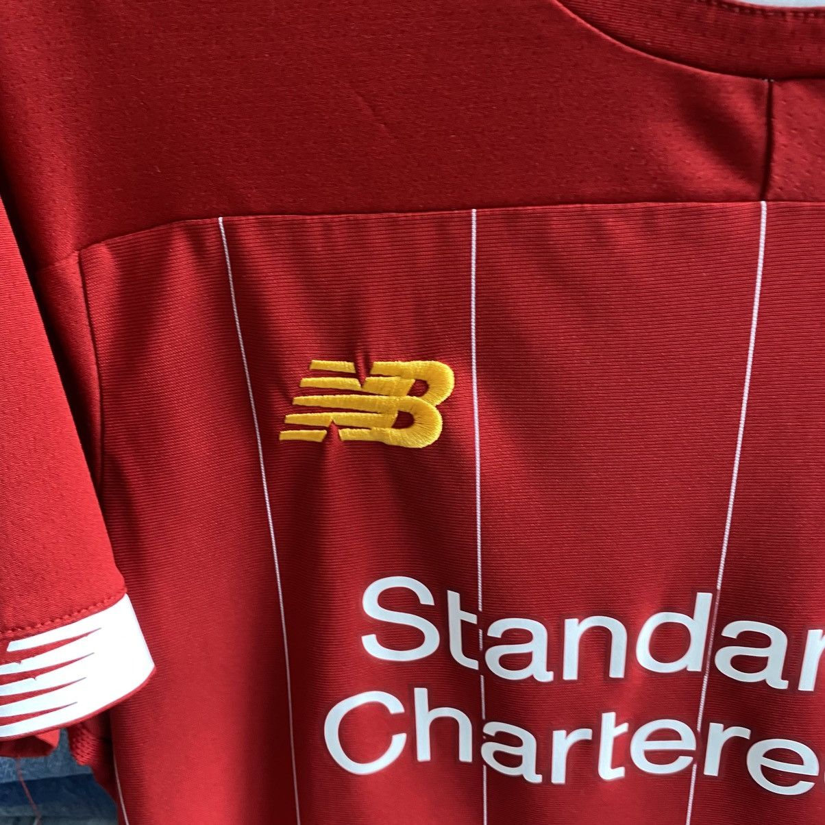 New Balance New Balance FC Liverpool big logo home soccer jersey Size US S / EU 44-46 / 1 - 4 Thumbnail