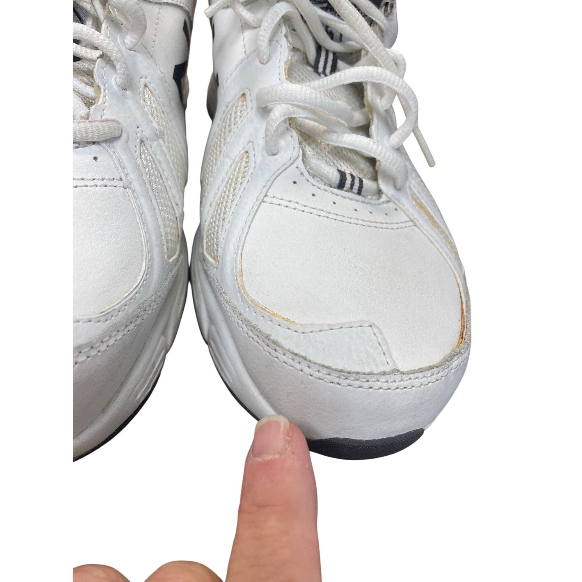 New Balance New Balance 519 Mens white gray casual walking sneakers Sz 1 Size US 11 / EU 44 - 11 Thumbnail