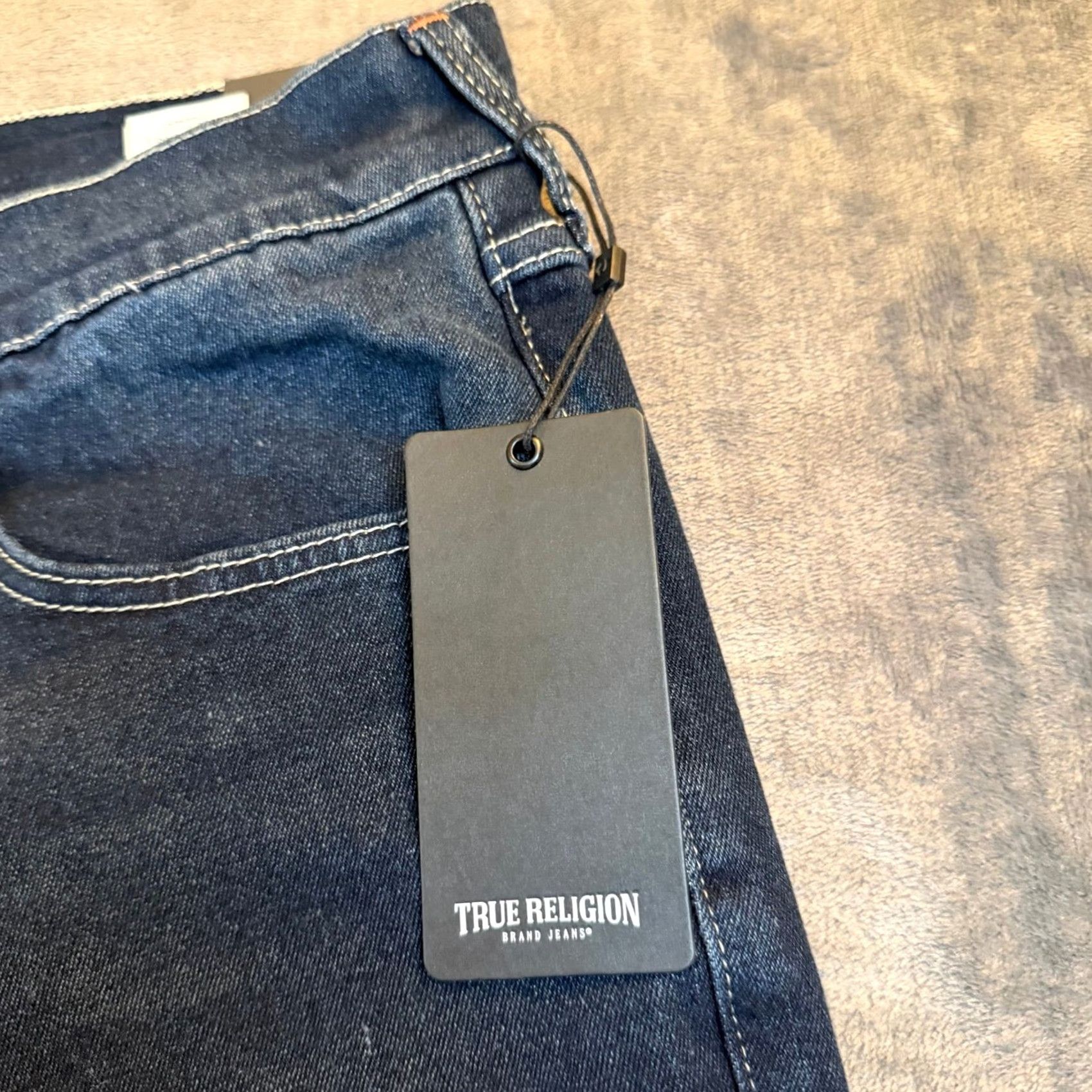 True Religion VINTAGE? No. Size US 34 / EU 50 - 4 Thumbnail