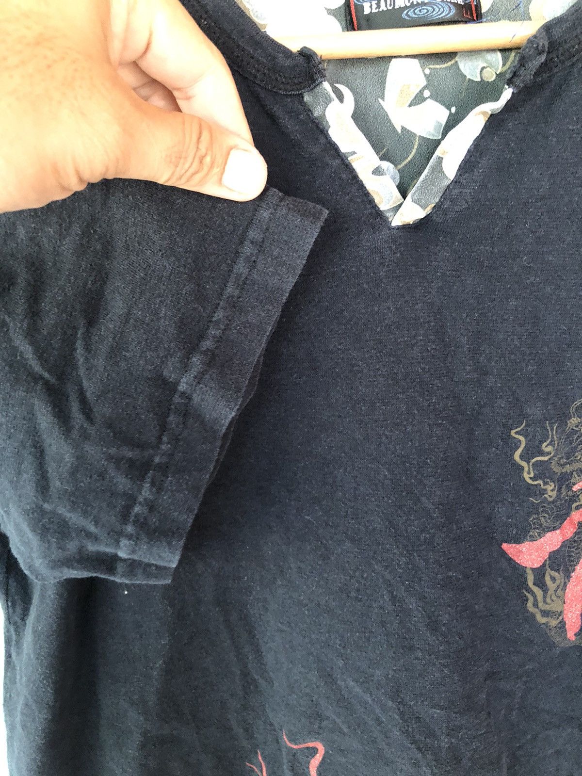 Japanese Brand Vintage Beaumont Carr Japanese Sukajan Dragon Shirt Tee Size US S / EU 44-46 / 1 - 5 Thumbnail