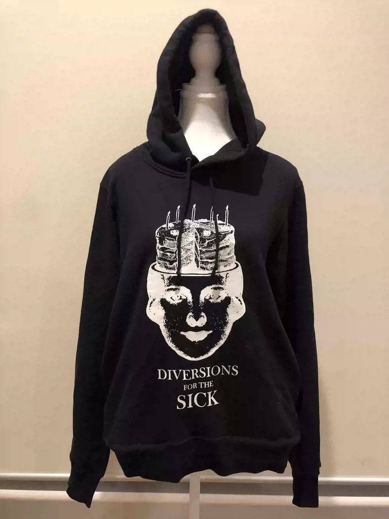 Undercover Undercover Black Autumn/Winter 2020 doll world themed crown Size US M / EU 48-50 / 2 - 1 Thumbnail