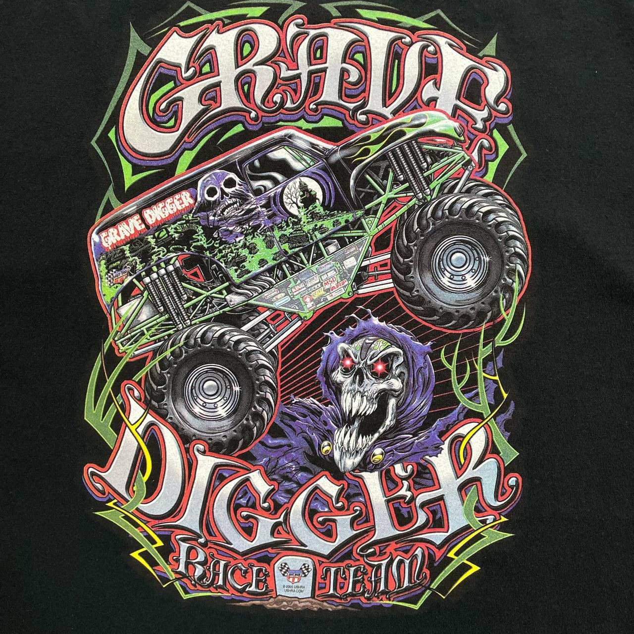 Vintage Vintage 2005 Grave Digger Race Team Graphic T Shirt Black L Size US L / EU 52-54 / 3 - 13 Thumbnail