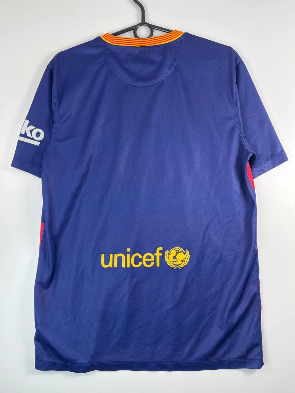 Nike BARCELONA 2015 2016 HOME SHIRT FOOTBALL JERSEY NIKE SIZE M Size US M / EU 48-50 / 2 - 6 Thumbnail