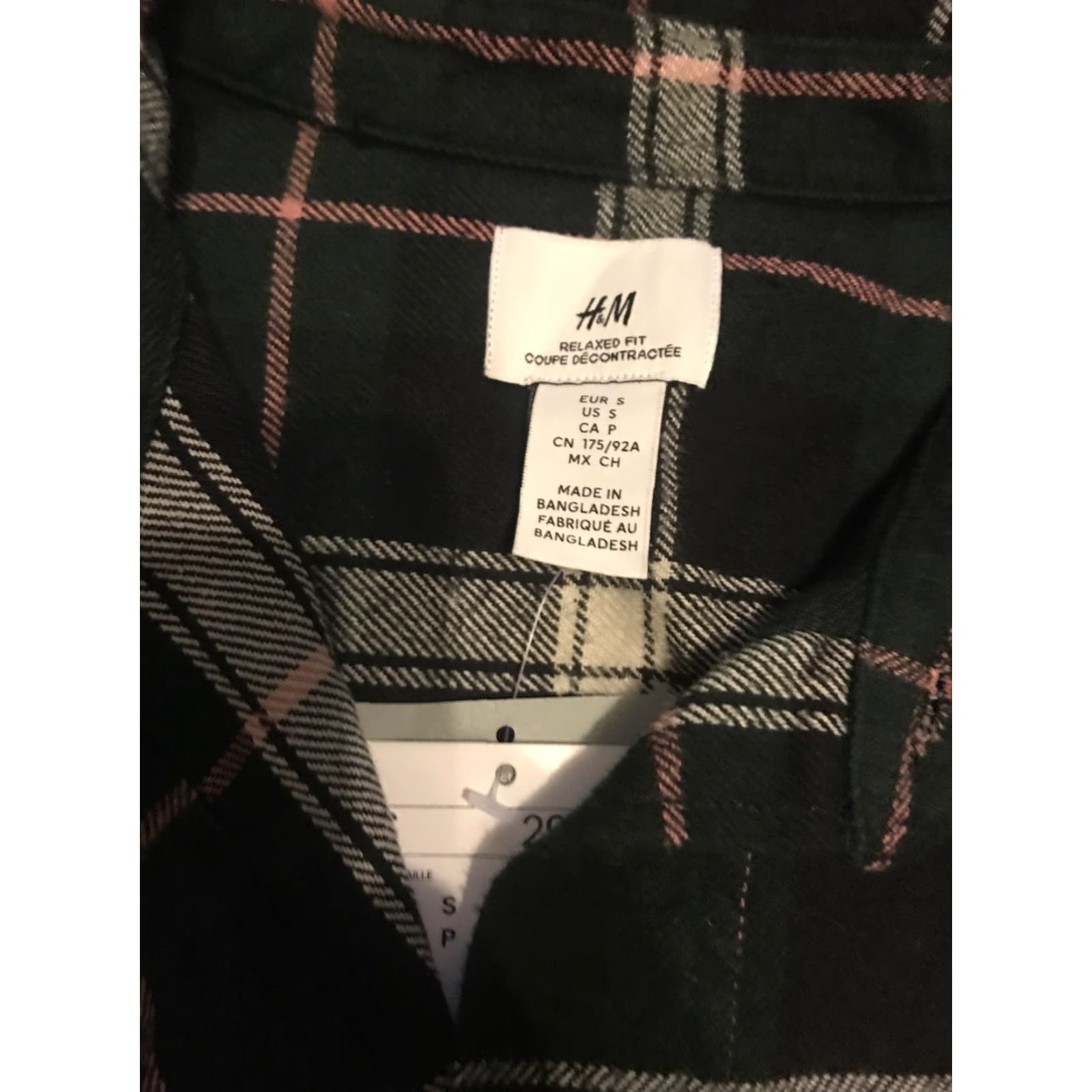 H&M H&M Plaid Button-Up Shirt Mens Small Relaxed Fit Long Sleeve Chest Pocket Multicolor Outdoor Lightweight Soft Button-Up Shirt Mens S Size US S / EU 44-46 / 1 - 3 Thumbnail