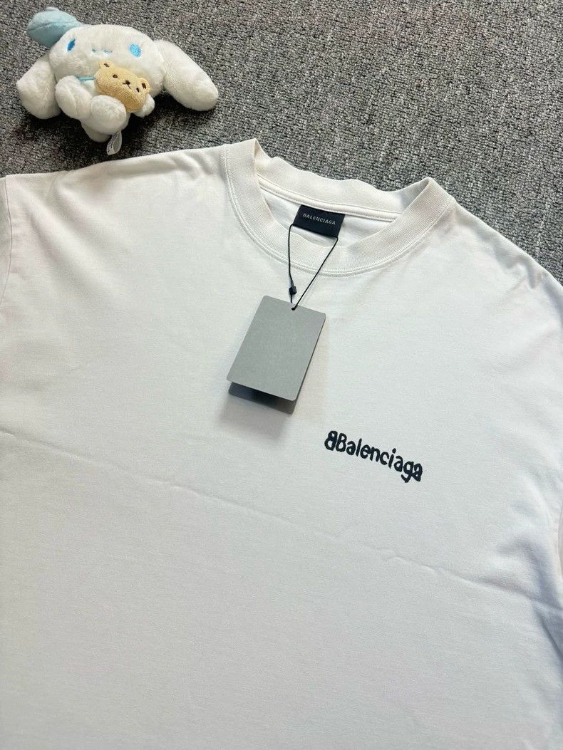 Balenciaga Balenciaga White BB graffiti monogram logo short sleeve 250 Size US S / EU 44-46 / 1 - 3 Thumbnail