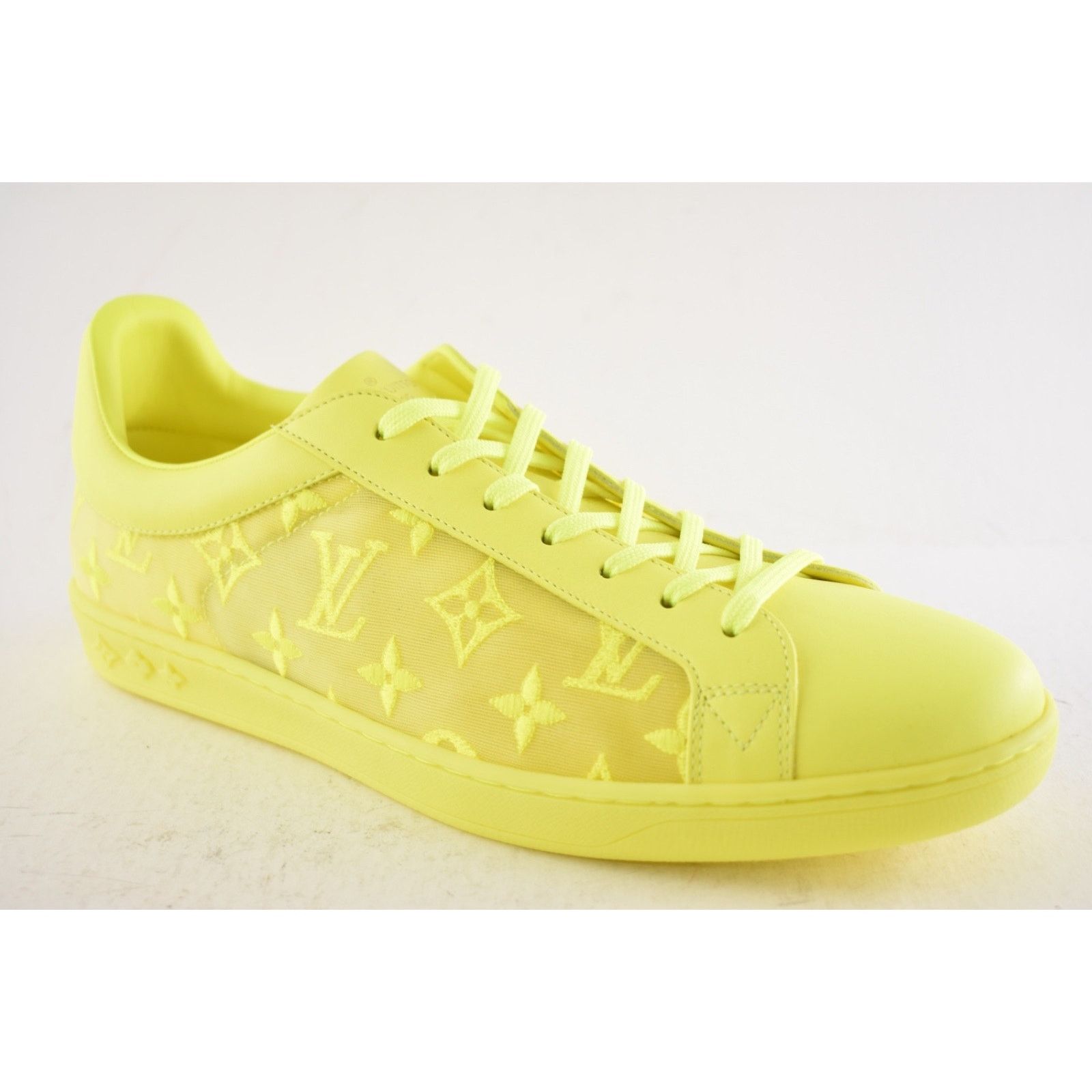 Louis Vuitton Louis Vuitton Luxembourg Tattoo Yellow Monogram LV Low Size US 9 / EU 42 - 5 Thumbnail
