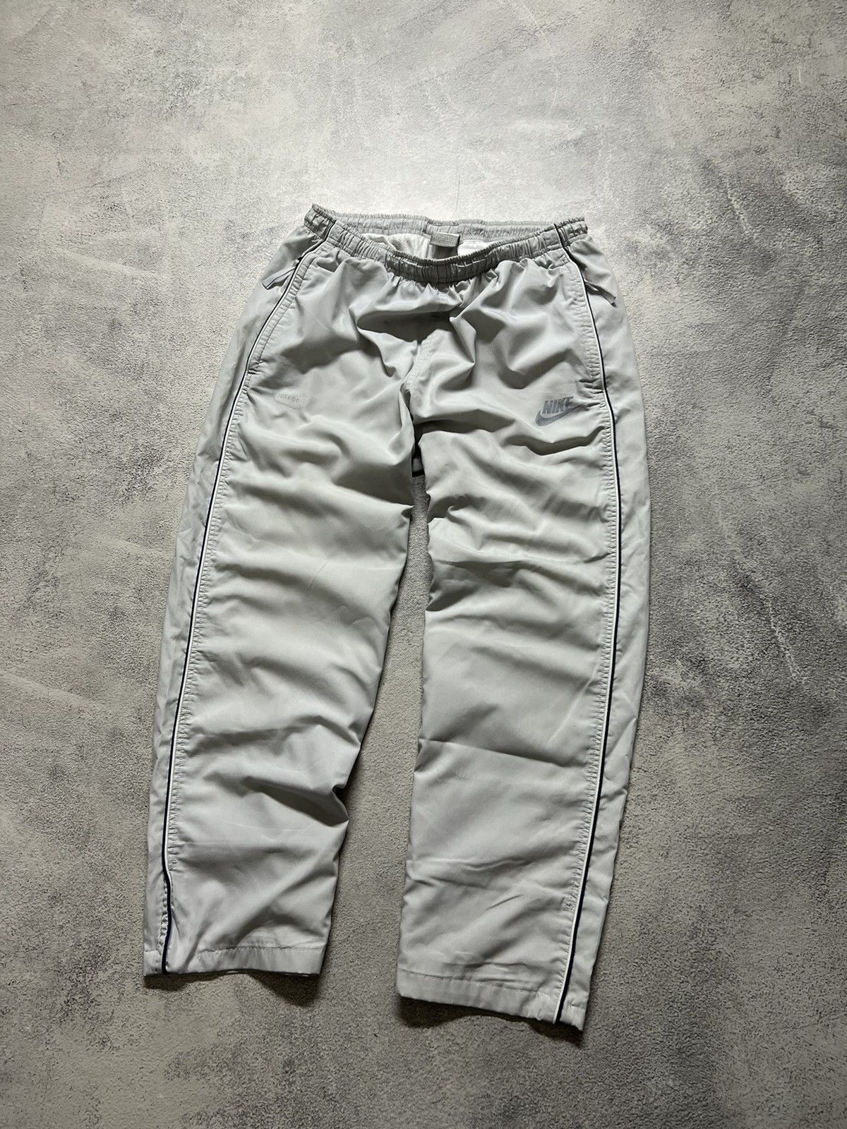 Nike × Vintage Vintage Y2K Nike Nylon Drill Swoosh White Pants 00’s Size US 34 / EU 50 - 4 Thumbnail