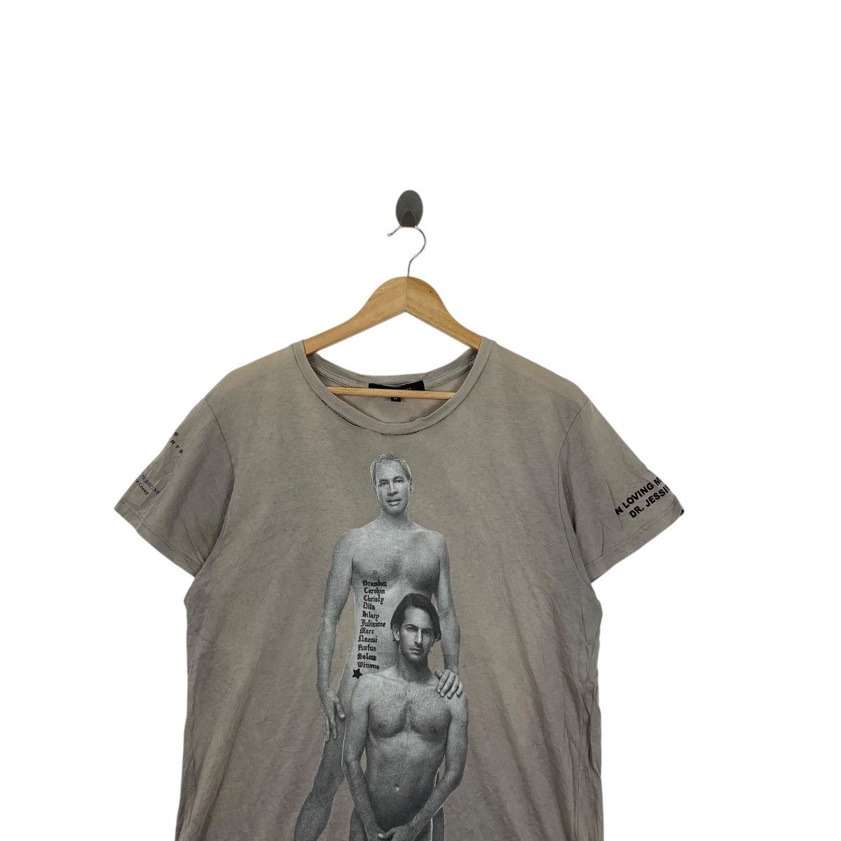 Marc Jacobs Vintage MARC JACOBS Protect The Skin Collection Thrashed Tee Size US M / EU 48-50 / 2 - 2 Thumbnail