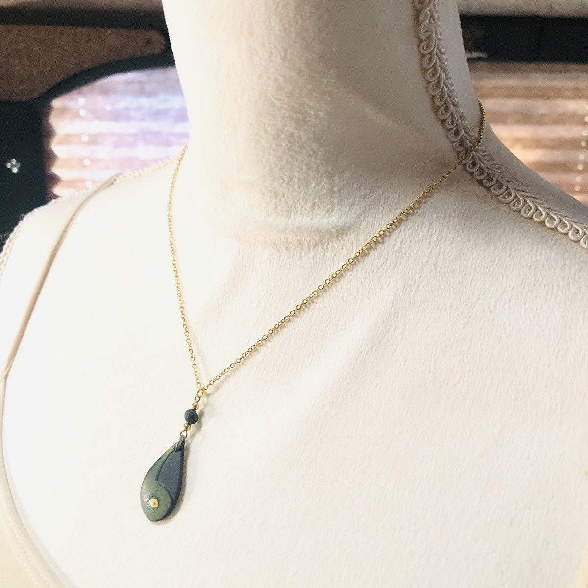 Handmade Handcrafted painted raindrop beaded pendant necklace Size ONE SIZE - 3 Thumbnail