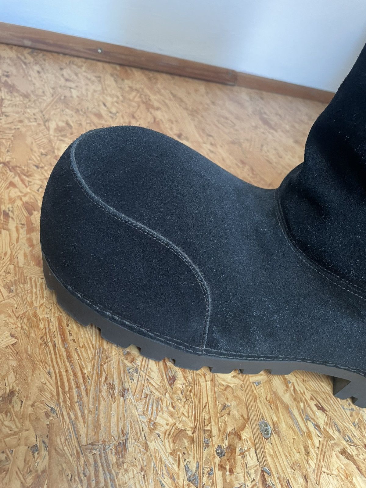 Balenciaga Balenciaga Alaska Boots Size US 12 / EU 45 - 5 Thumbnail