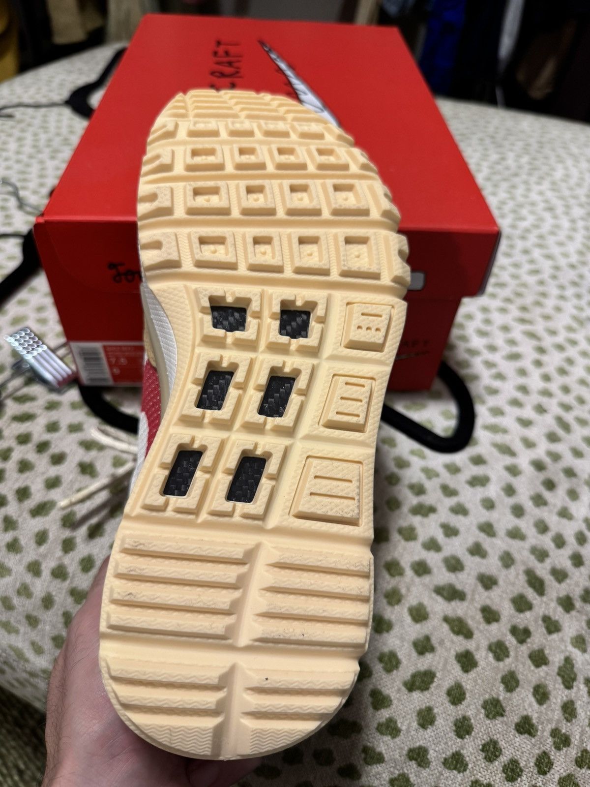 Nike × Tom Sachs Nike Mars Yard 3.0 Size US 9 / IT 39 - 2 Thumbnail