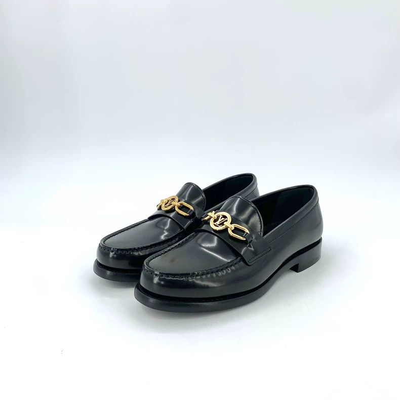 Louis Vuitton Louis Vuitton Chess Black Flat Casual Leather Shoes Size US 4.5 / IT 34.5 - 1 Thumbnail