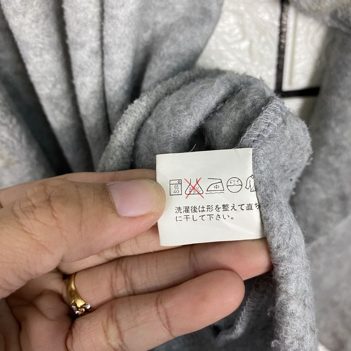 Japanese Brand Half Zipper Sweatshirt Bitch Skateboards Big Logo Size US L / EU 52-54 / 3 - 17 Thumbnail