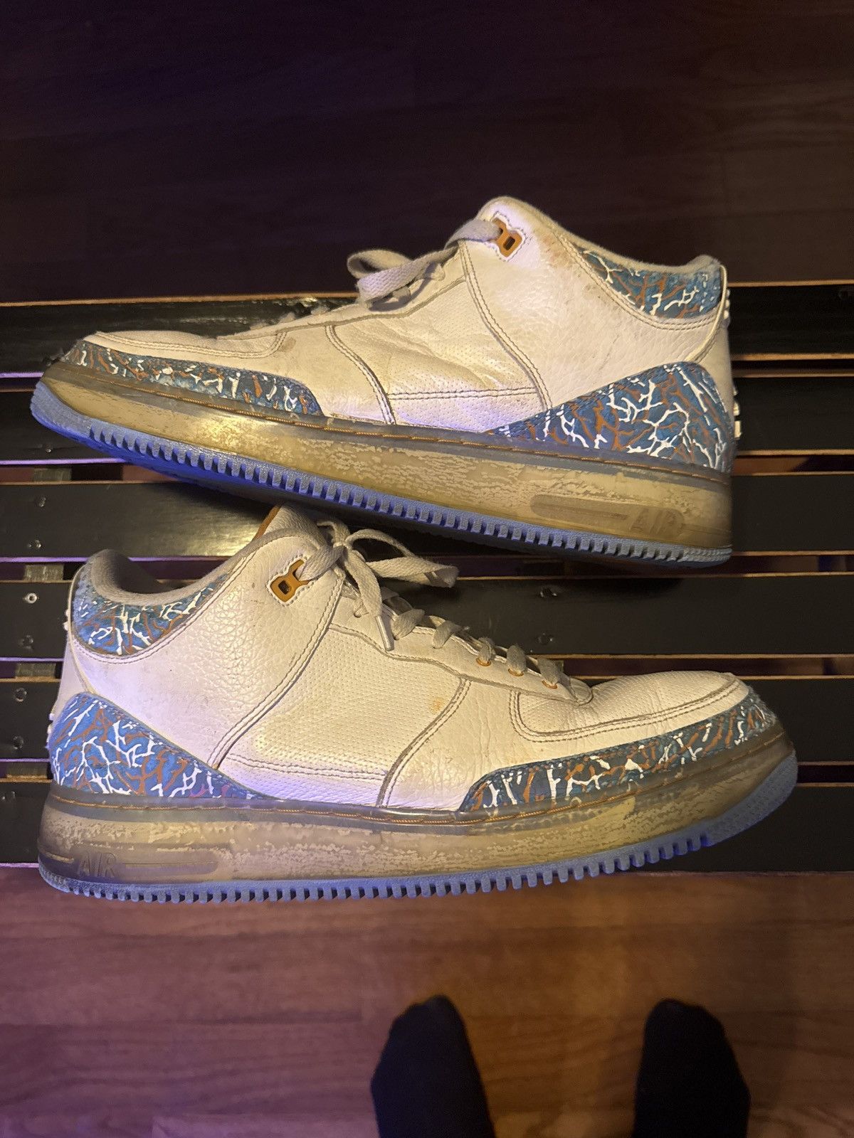 Nike Nike Air Force 1 Size US 12 / EU 45 - 4 Thumbnail