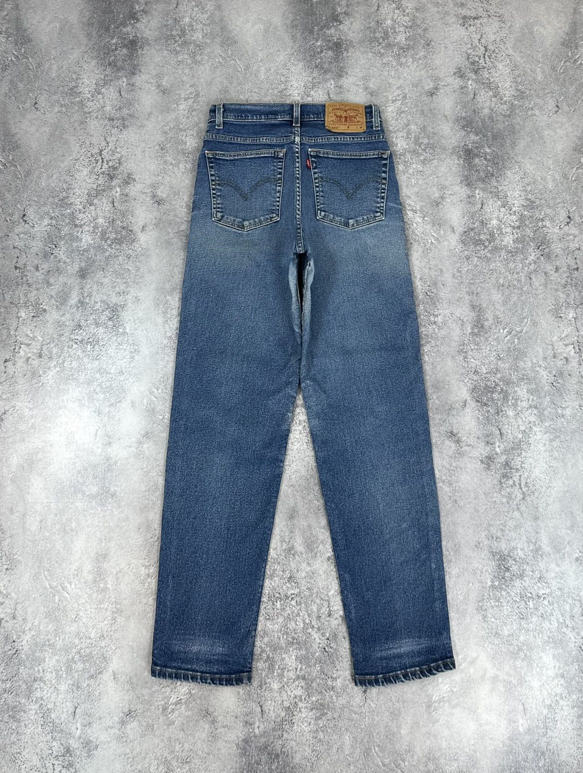Levi's Vintage Levi's 550 Paper Tag Women's Stone Washed USA Jeans Size 32" / US 10 / IT 46 - 1 Thumbnail