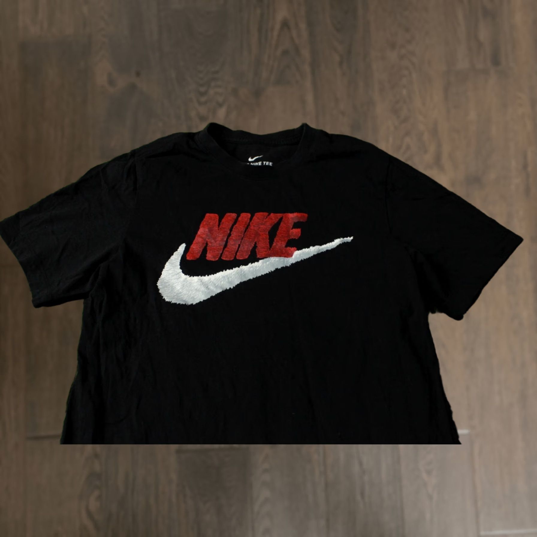 Nike NIKE SHIRT XS BLACK 100% COTTON SHORT SLEEVE T-SHIRT JERSEY MEN Size US XS / EU 42 / 0 - 1 Thumbnail