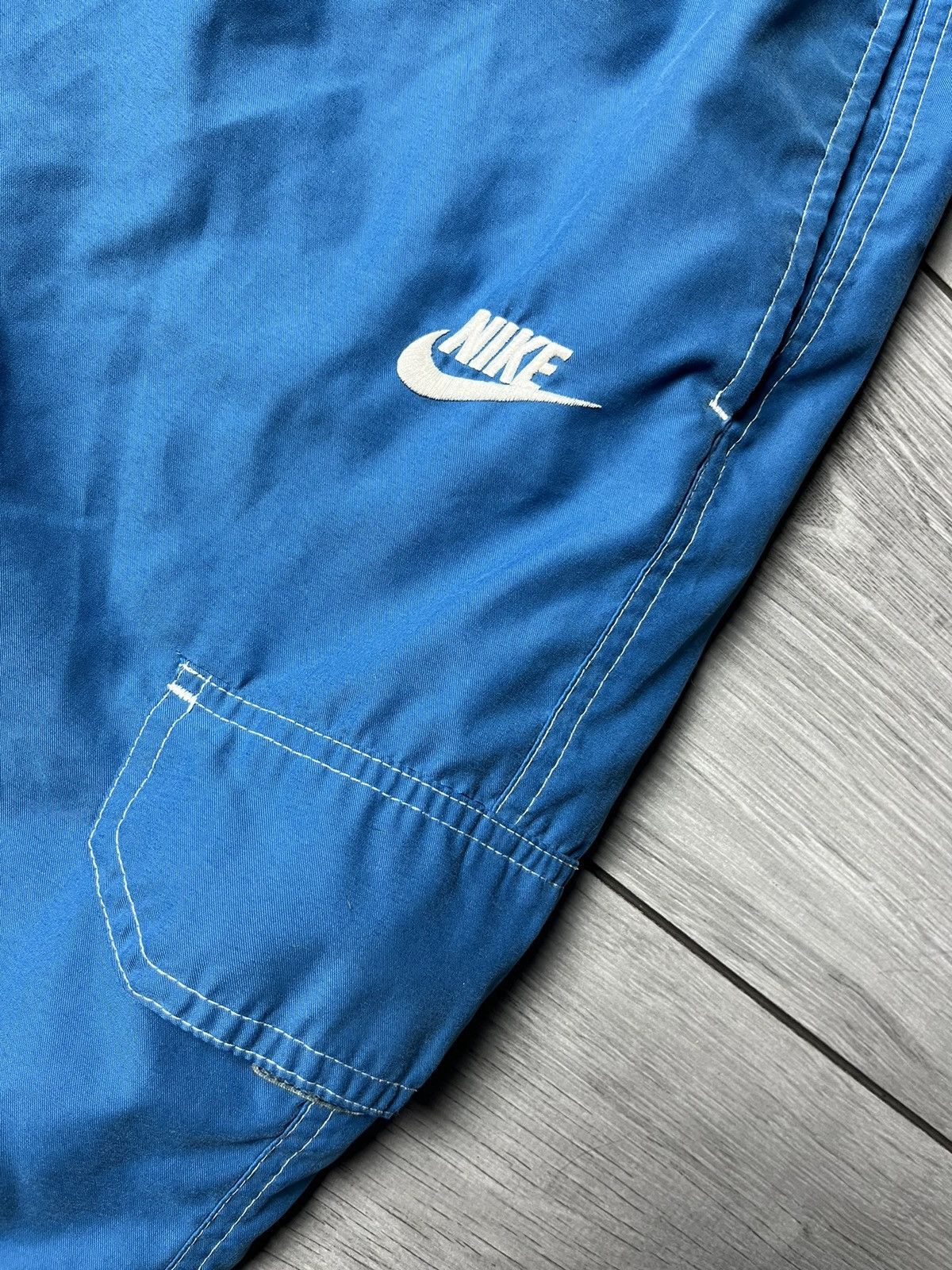 Nike Nike shorts beach streetwear size Large Size US 34 / EU 50 - 2 Thumbnail