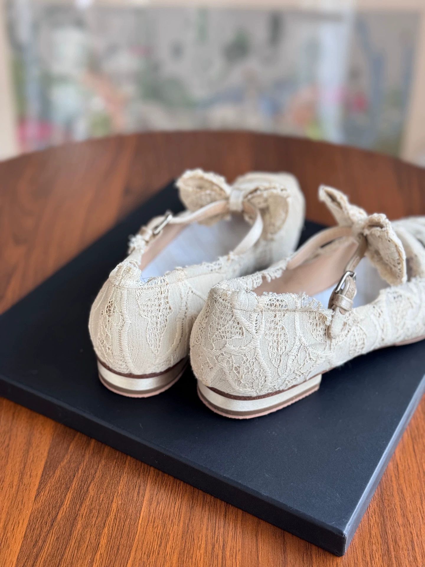 Chanel CHANEL 98 New Nude Lace Bow Flats 38C Size US 7 / IT 37 - 5 Thumbnail