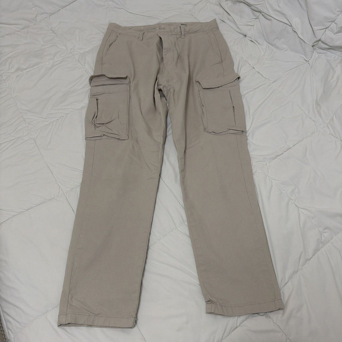 Zara Zara Pants Men’s Cargo Pants beige Size 32 Size US 32 / EU 48 - 1 Thumbnail