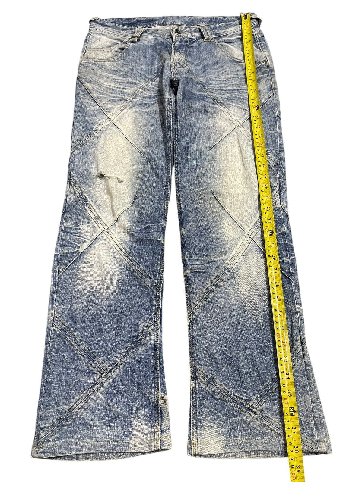 Who Decides War Vintage Japanese Brand Embroidered Patch Style Jeans Size US 32 / EU 48 - 12 Thumbnail