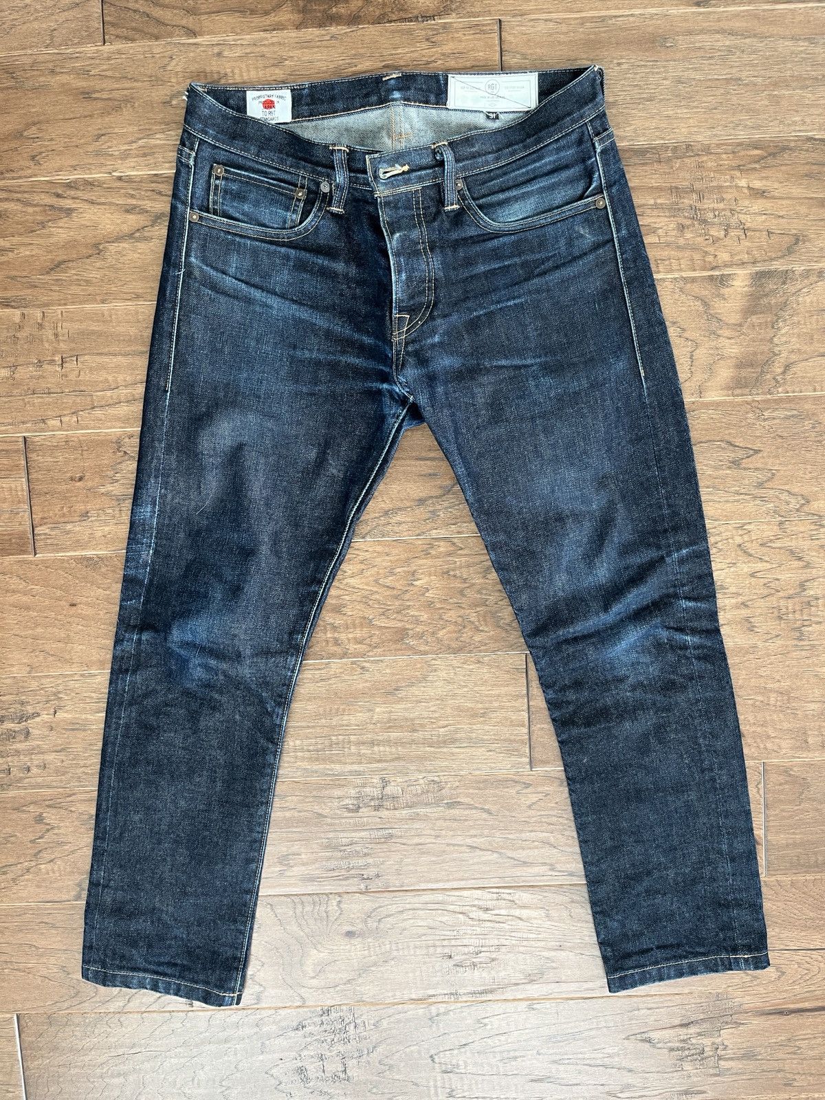 image of Rogue Territory Sk 15 Oz Indigo in Blue, Men's (Size 31)