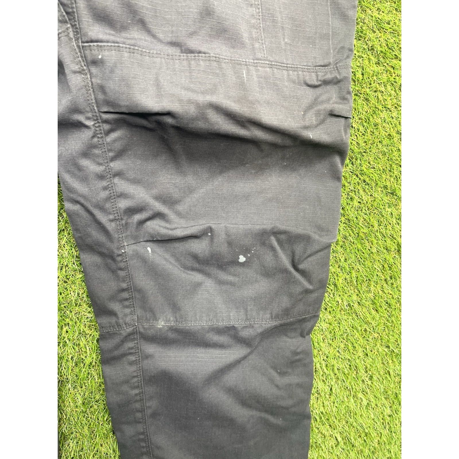 Vintage Vertx Phantom Cargo Pants Mens 40x32 Blue Cargo Pants Mens 40 32 Navy Blue Vertx F1VTX8001 Nature Outdoor EMS Pants Size US 40 / EU 56 - 4 Thumbnail