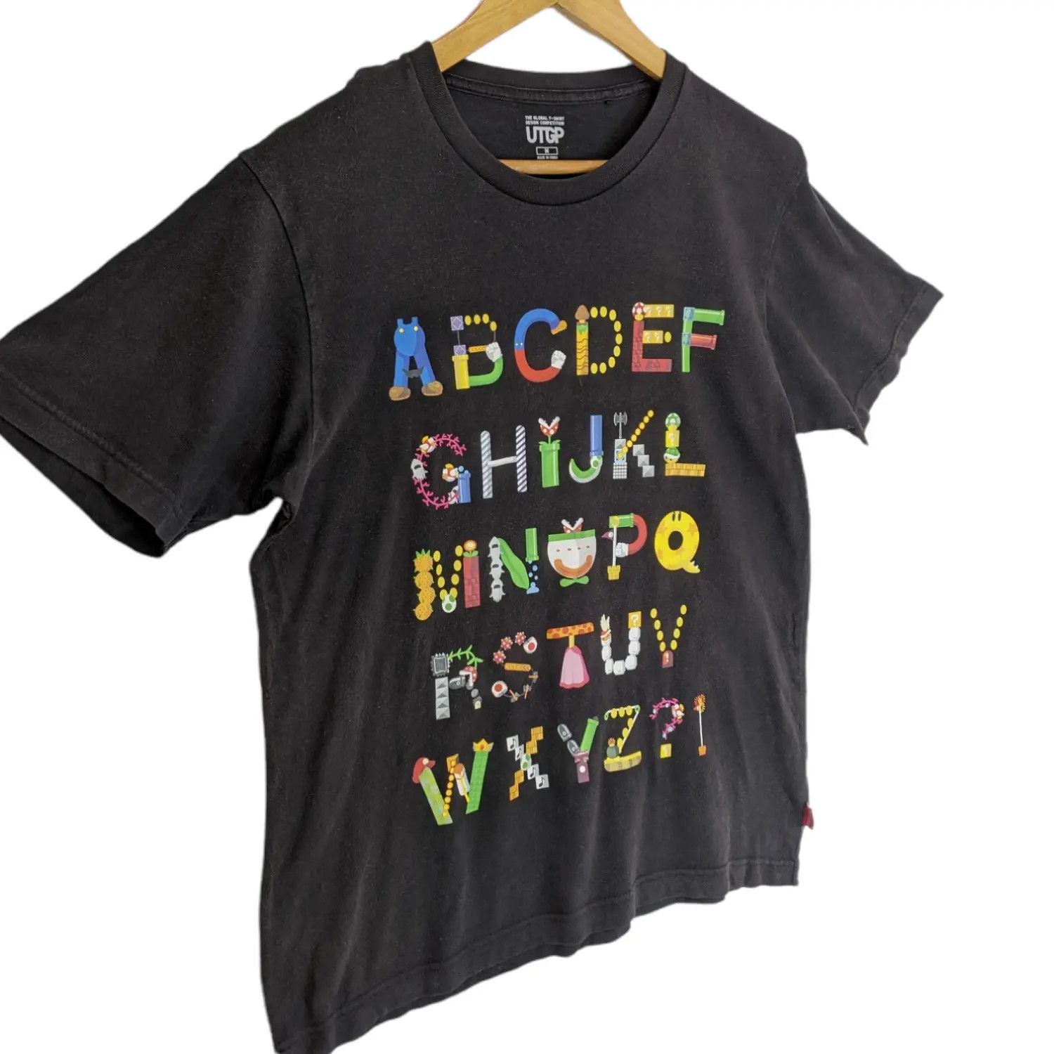 Japanese Brand UNIQLO x Nintendo Games Super Mario T-Shirt Size US M / EU 48-50 / 2 - 2 Thumbnail