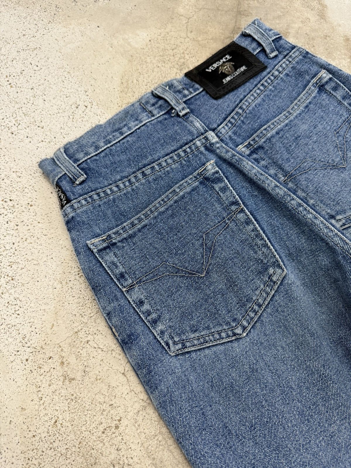 Versace Vintage Versace Jeans Couture Stonewash DistressDenim Pants Size 25" / US 0 / IT 36 - 16 Thumbnail