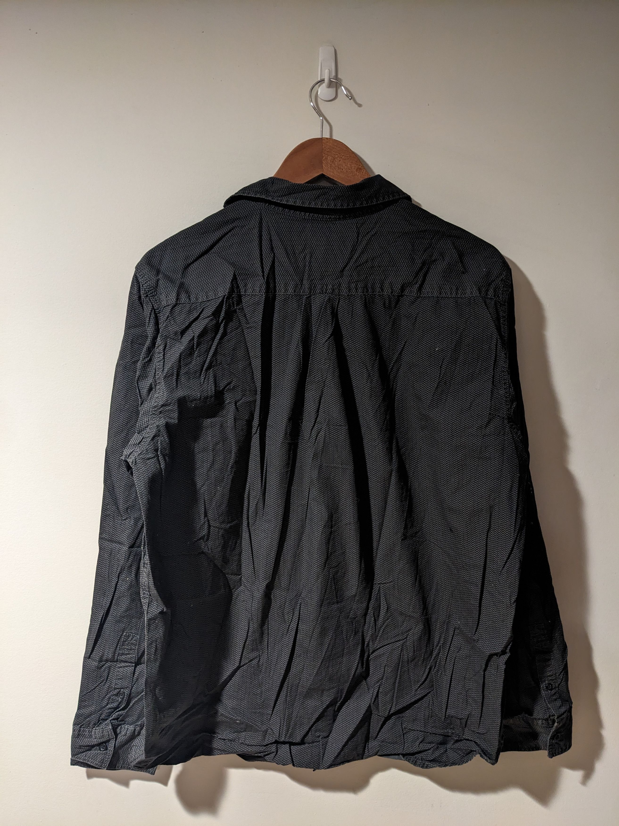 DC × Vintage Vintage Y2K DC Shoes Black Large Button Up Shirt Size US L / EU 52-54 / 3 - 4 Thumbnail