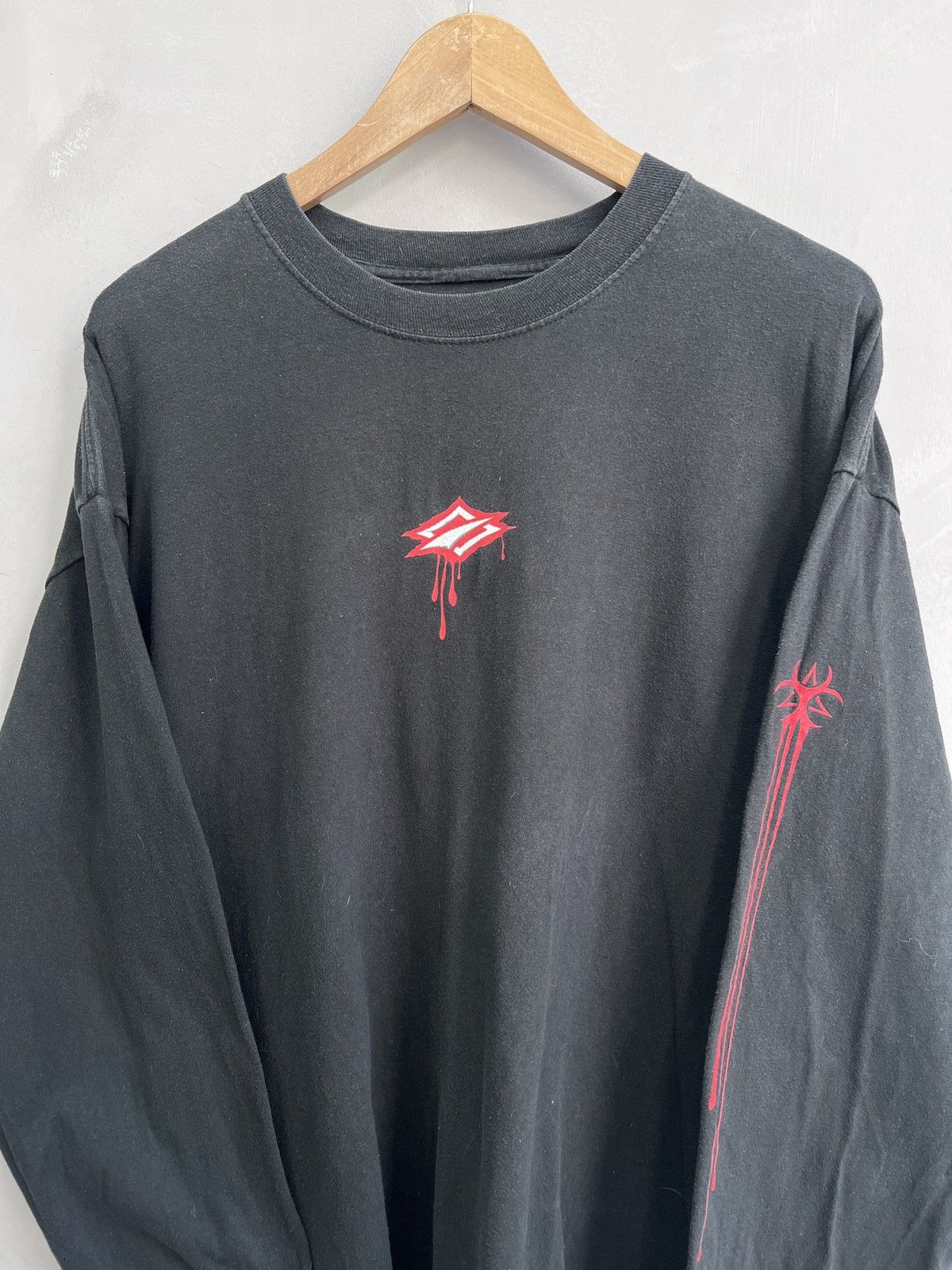 Japanese Brand VINTAGE WASHED 90s tribal crash longsleeve Size US L / EU 52-54 / 3 - 3 Thumbnail