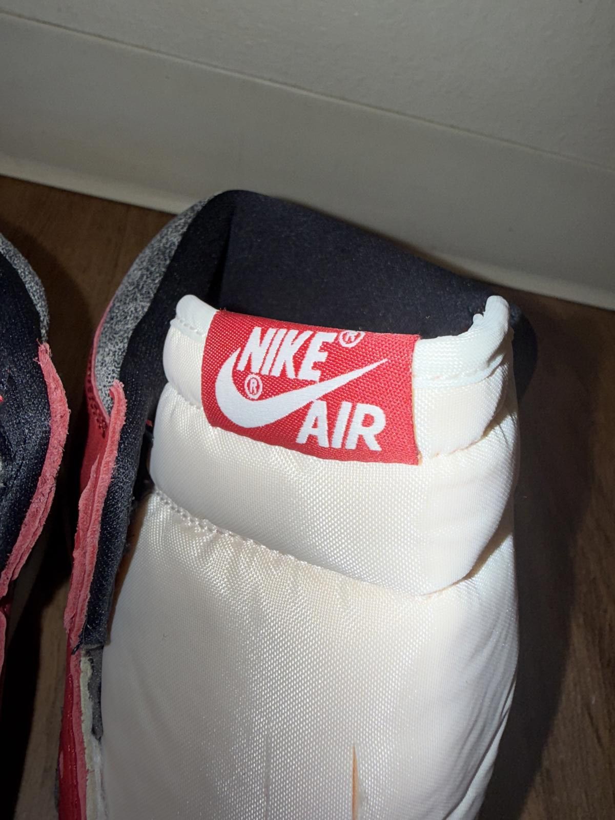 Jordan Brand Jordan 1 Retro High OG Chicago Lost And Found Size US 11.5 / EU 44-45 - 5 Thumbnail