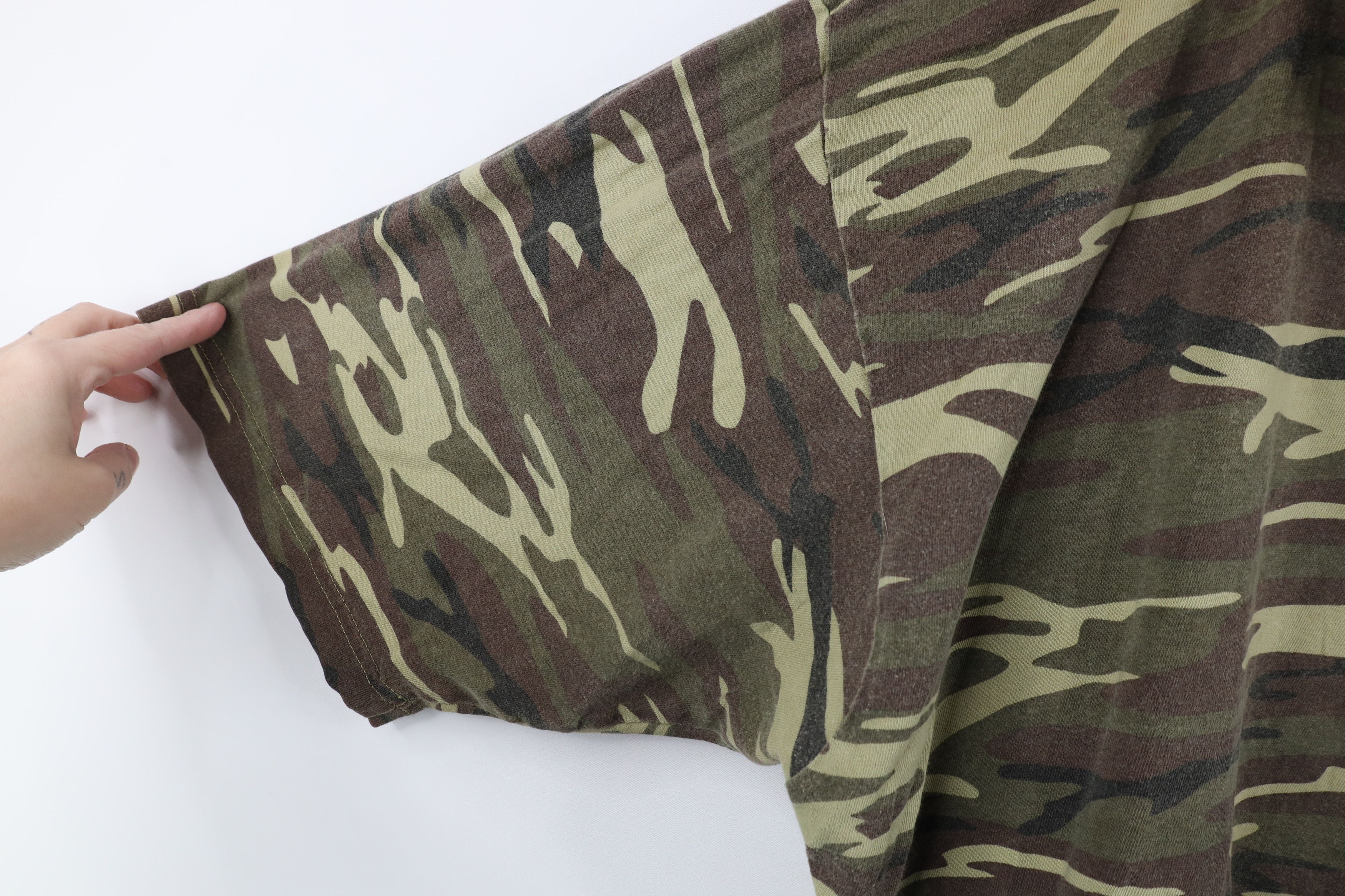 Vintage Vintage 90s Streetwear Camouflage Short Sleeve Polo Shirt Size US XXL / EU 58 / 5 - 10 Thumbnail