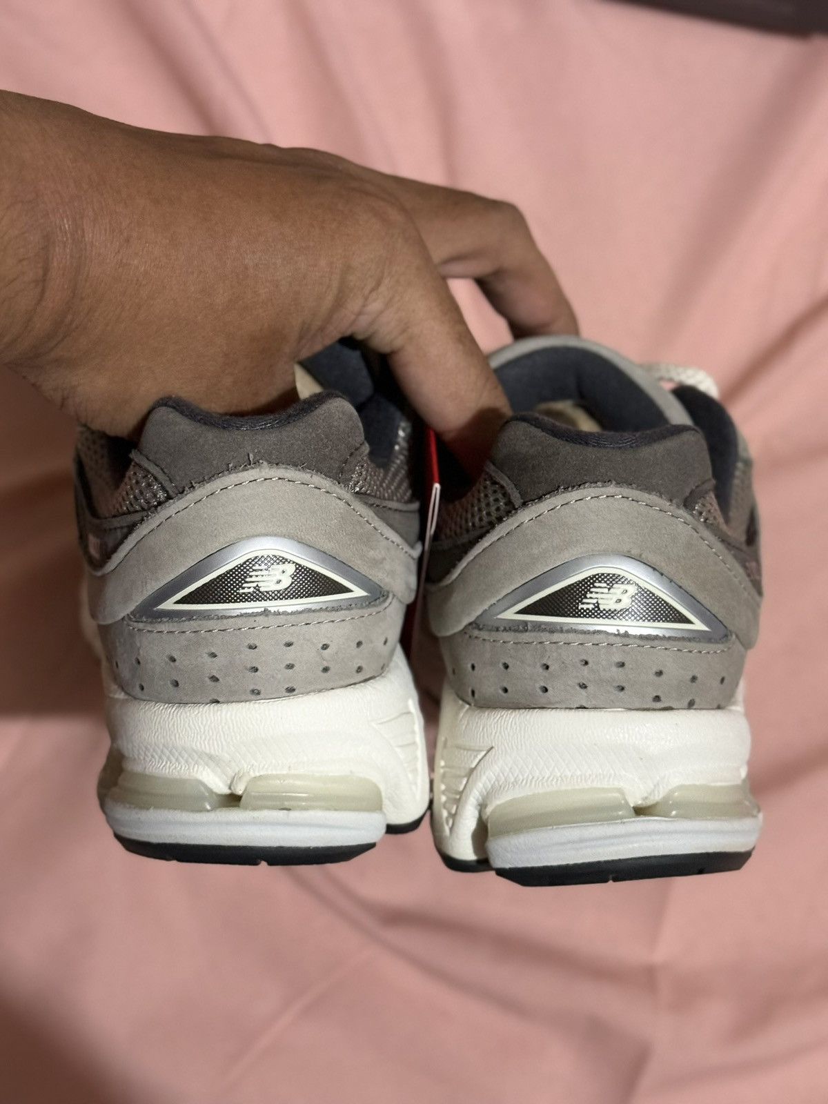 New Balance New Balance 2002R Marblehead Size US 4 / IT 34 - 4 Thumbnail