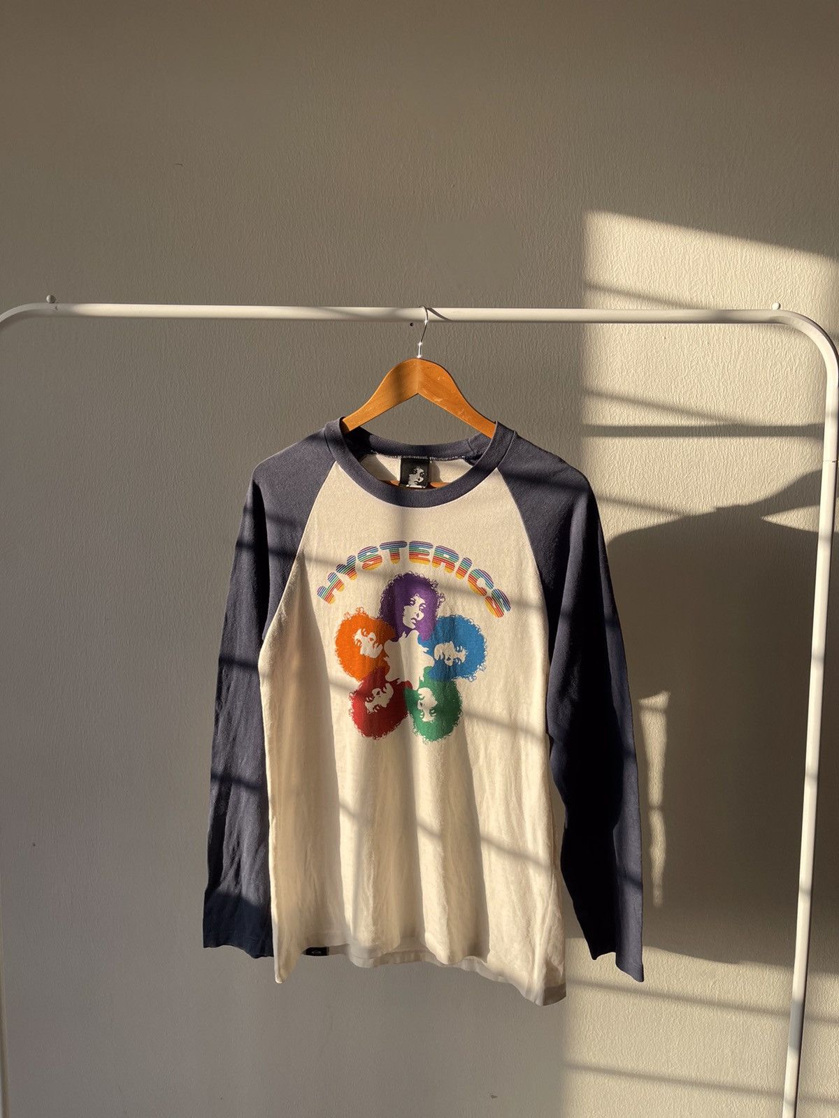 Hysteric Glamour 2000s Hysteric Glamour Raibow Logo Raglan Size US S / EU 44-46 / 1 - 2 Thumbnail