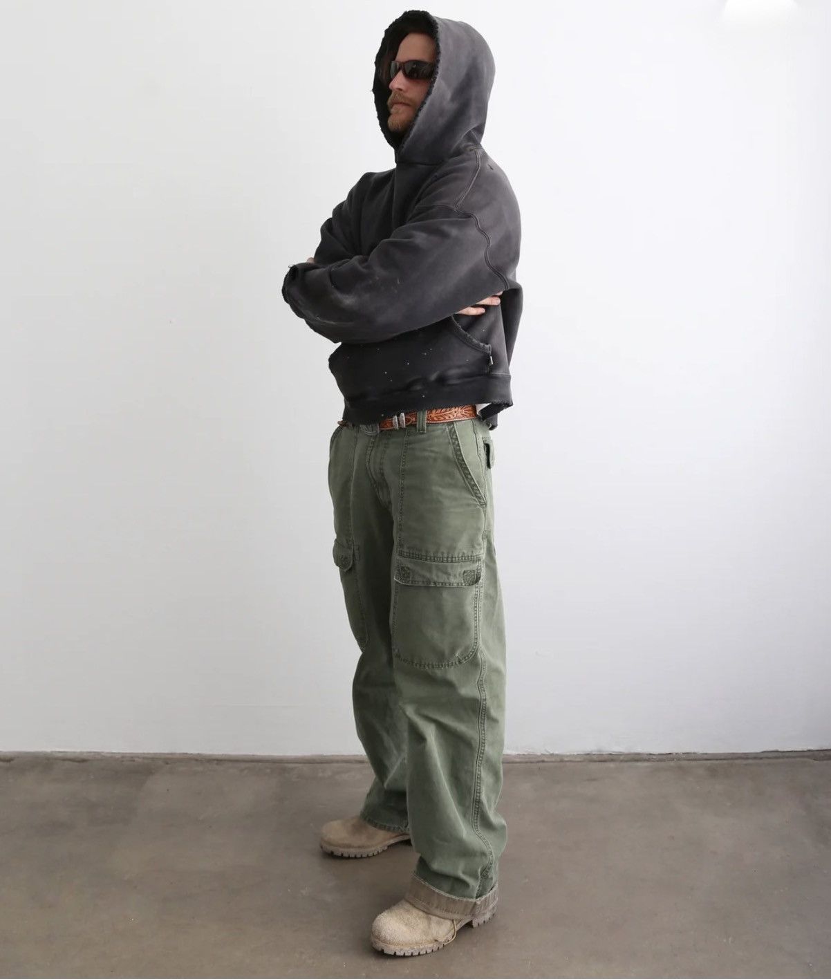 Akimbo Club Akimbo Club Watch-Peeker Hoodie Size US L / EU 52-54 / 3 - 6 Thumbnail