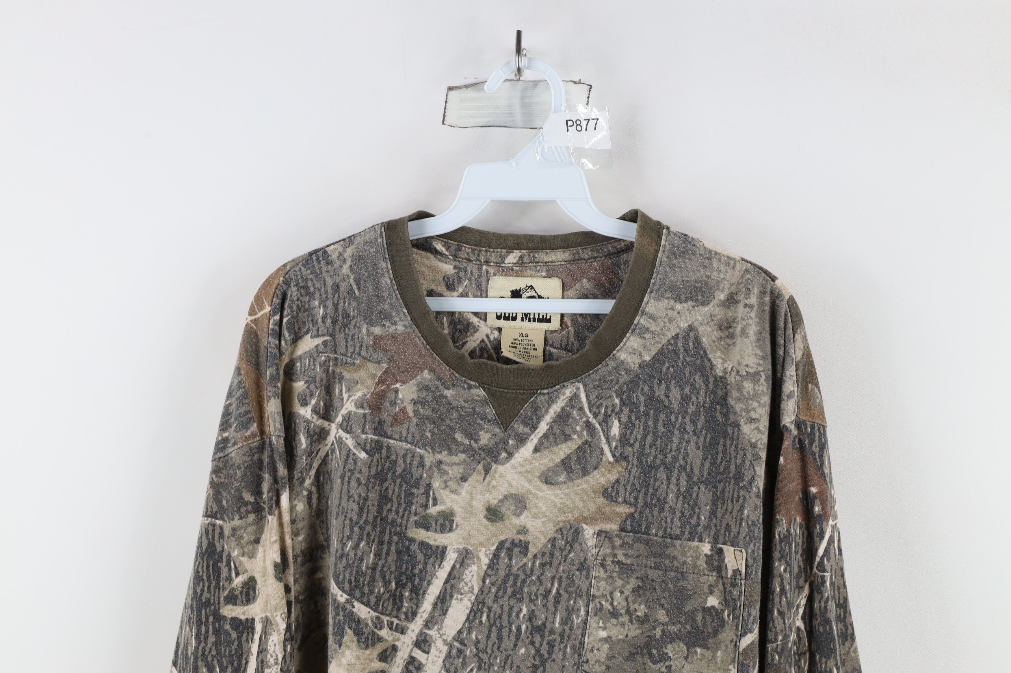Vintage Vintage Streetwear Camouflage Long Sleeve Pocket T-Shirt Size US XL / EU 56 / 4 - 2 Thumbnail