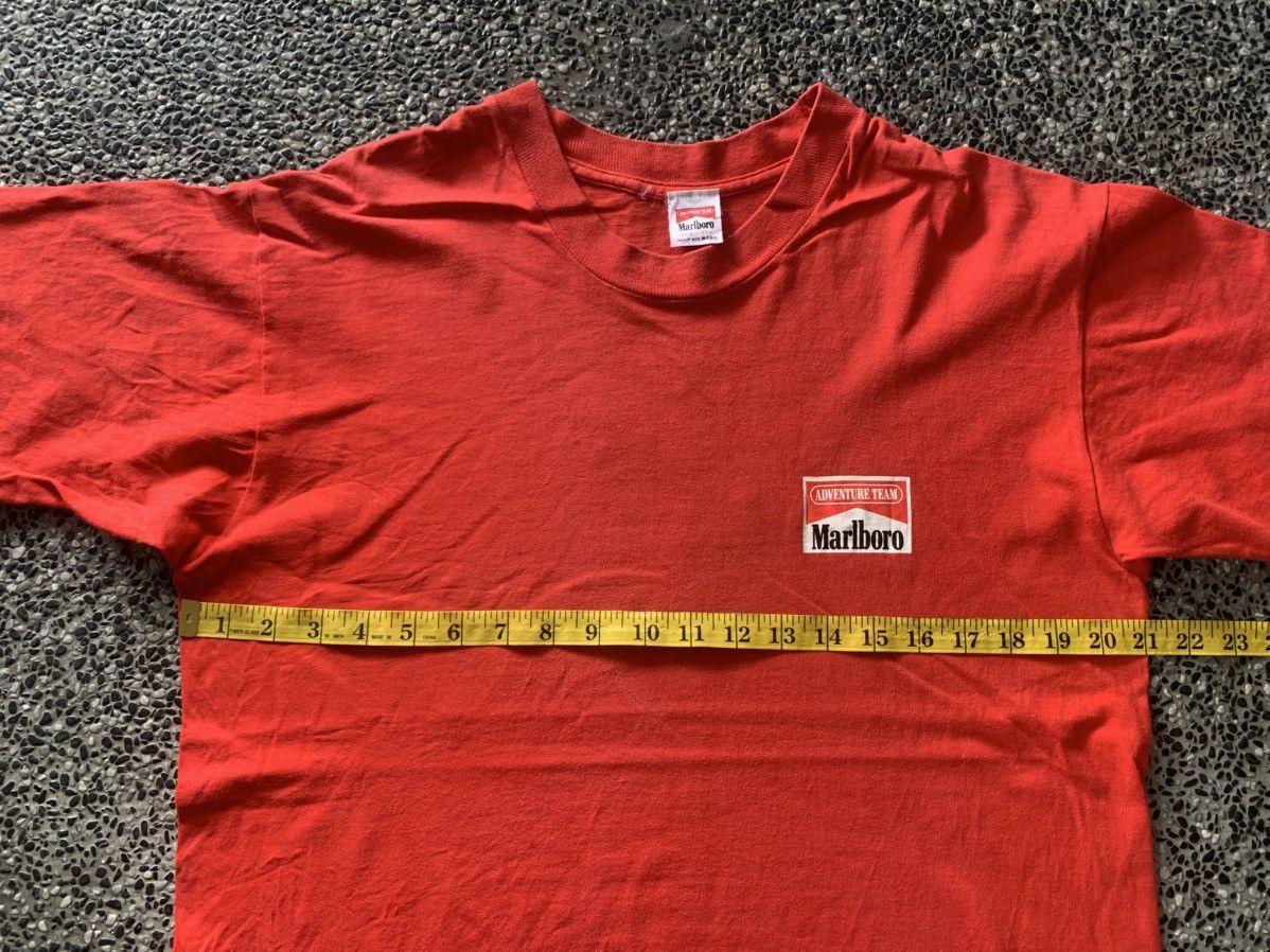 Marlboro Adventure Team × Vintage Vintage 90s Marlboro Adventure Team T shirt Size US L / EU 52-54 / 3 - 8 Thumbnail